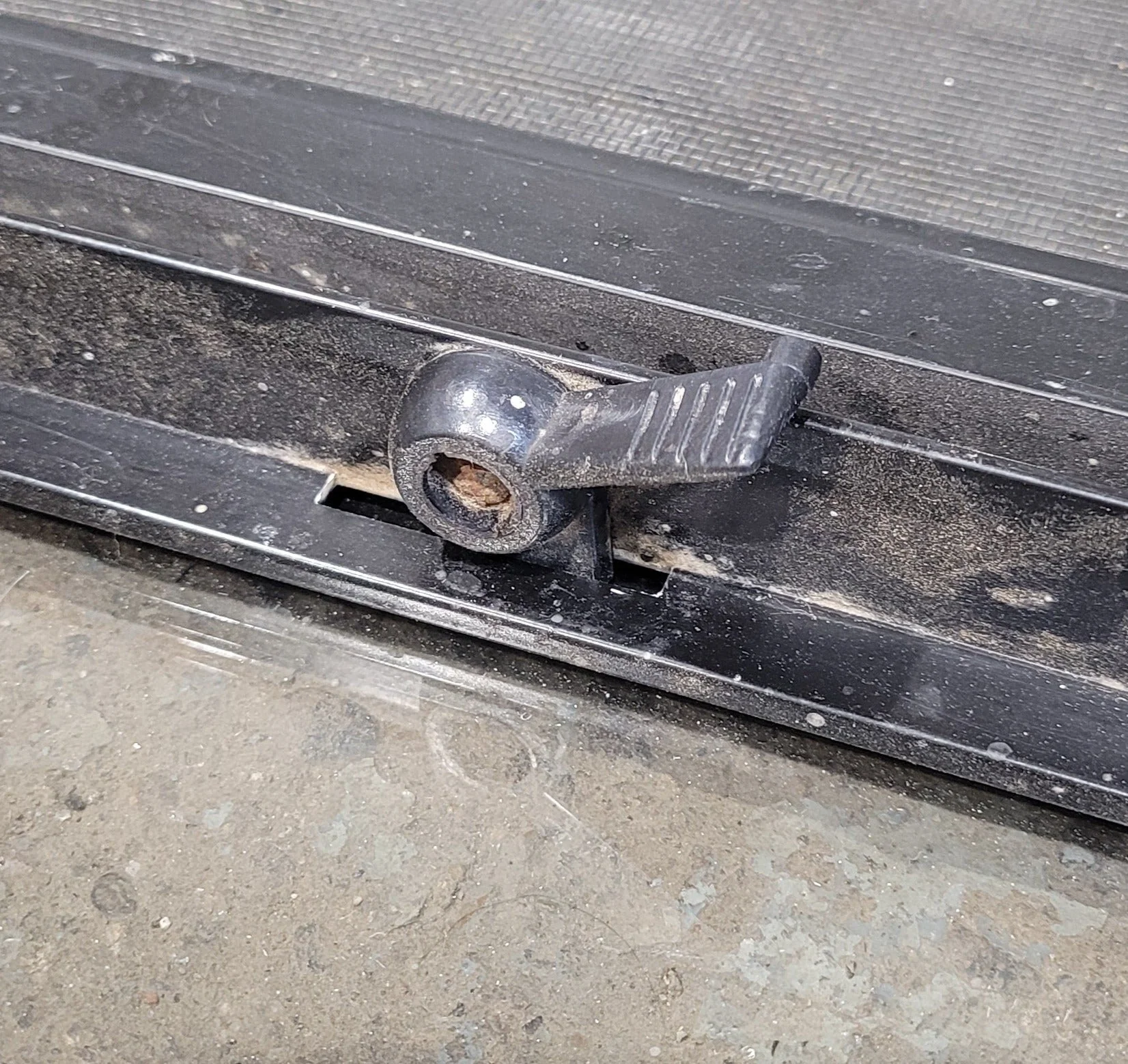Used Black Radius Opening Window : 34 1/2" W x 23 1/2" H x 1 7/8" D - Image 8