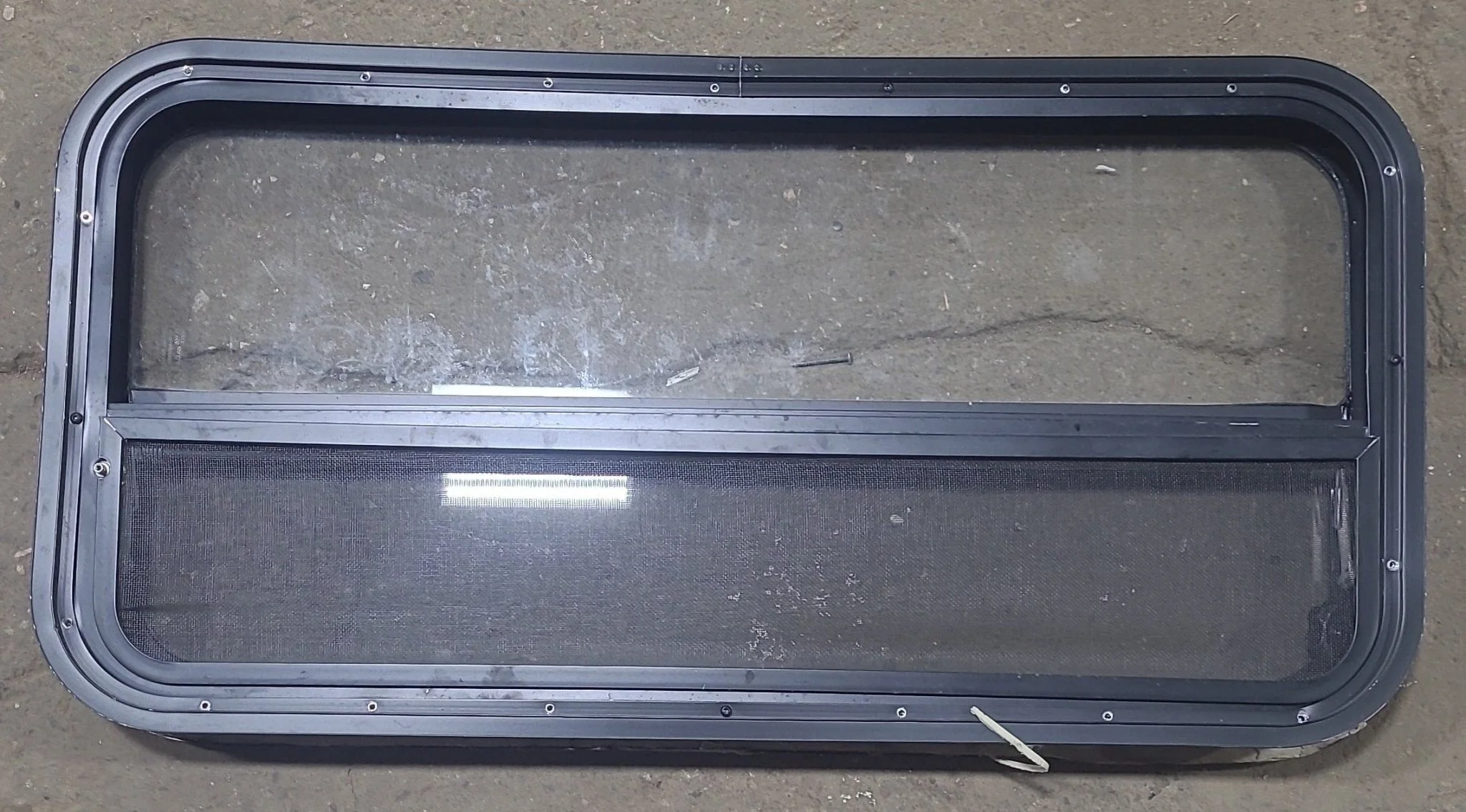 Used Black Radius Opening Window : 35 1/2" W X 17 1/4" H X 1 3/4" D - Image 5