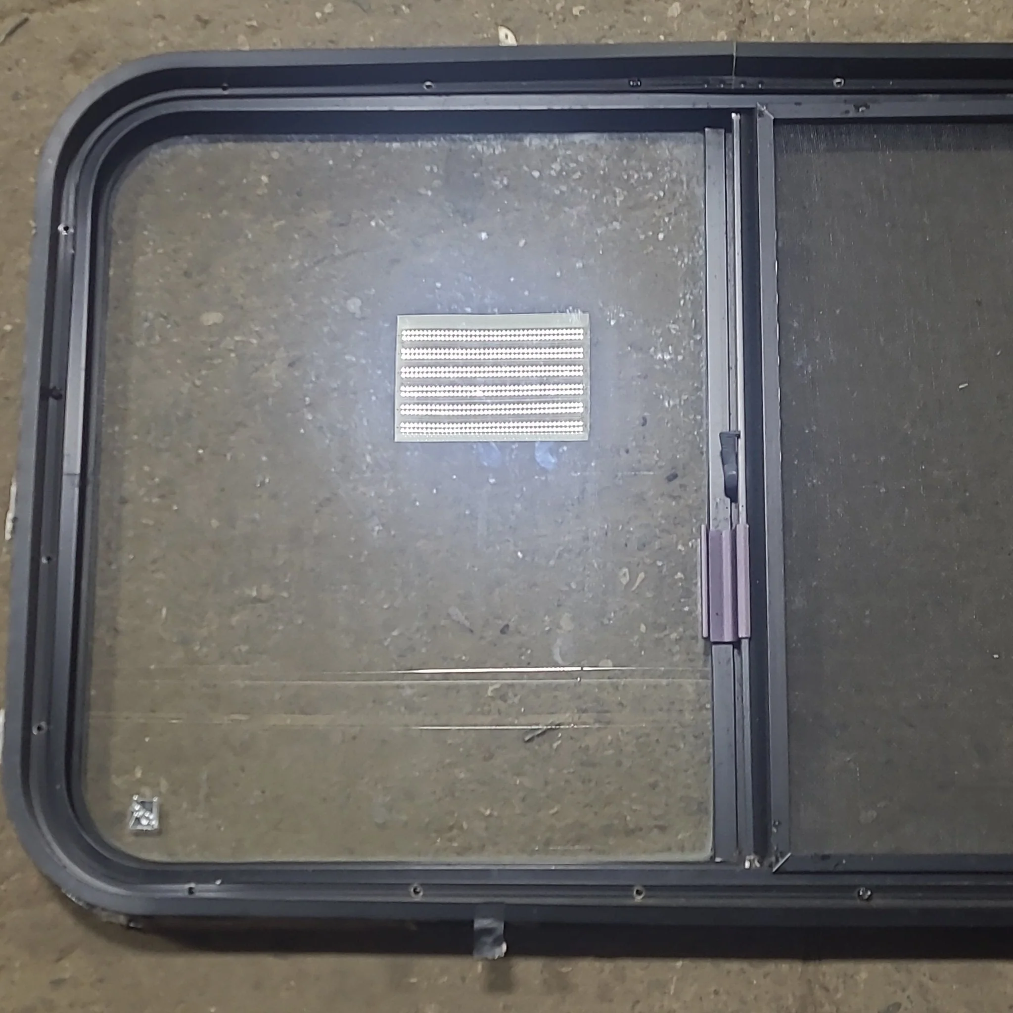 Used Black Radius Opening Window : 36 1/2" W x 22" H x 1 3/4" D - Image 6