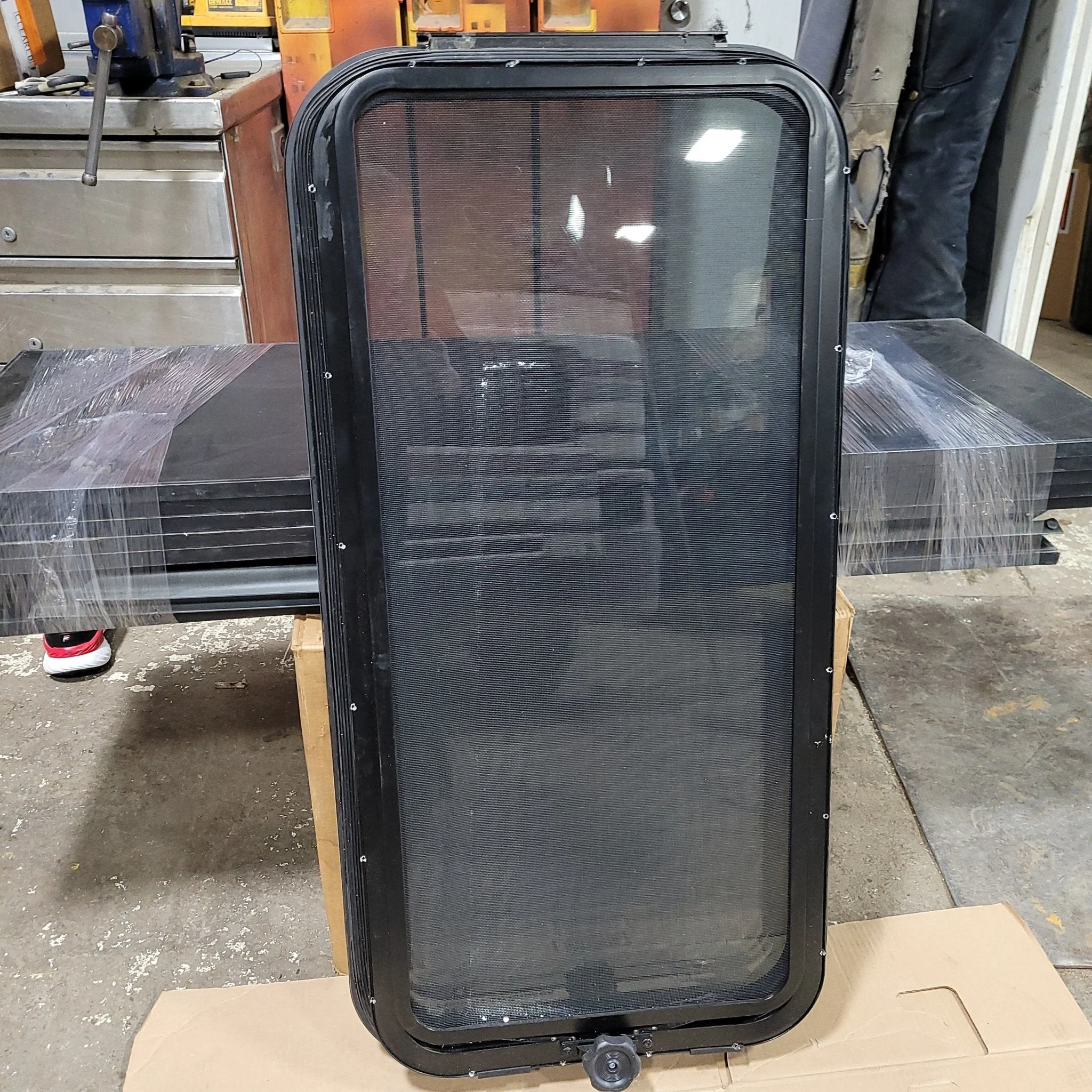 Used Black Radius Opening Window : 36" X 17" X 2" D - Image 3