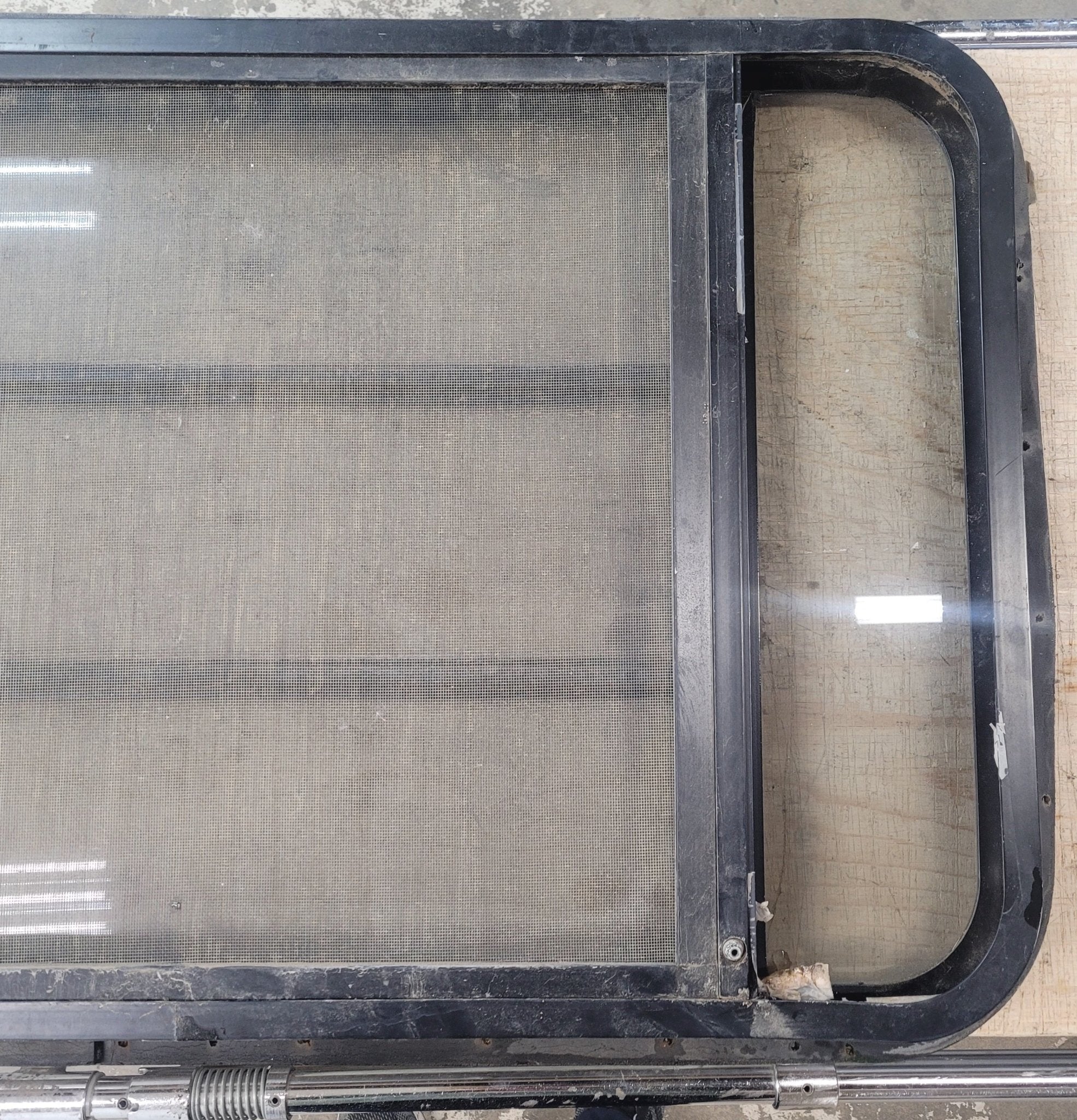 Used Black Radius Opening Window : 36 3/4" W x 23 1/4" H x 1 1/4" D - Image 6