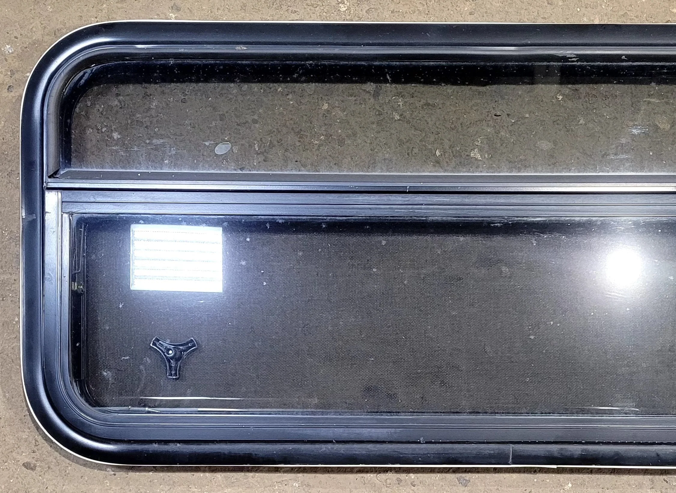 Used Black Radius Opening Window : 41 1/4" W x 17 1/4" H x 1 1/8" D - Image 3