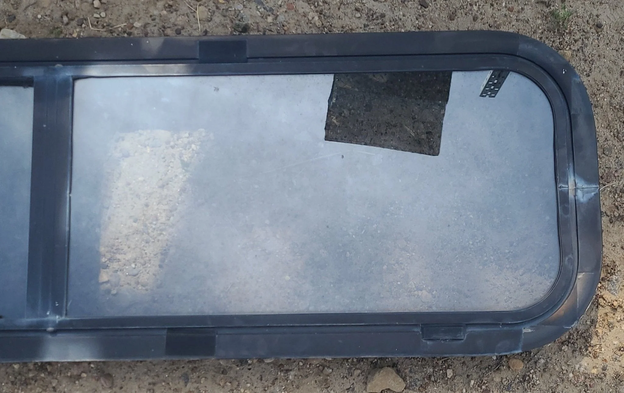 Used Black Radius Opening Window : 42 1/4" W x 11 3/4" H x 1 7/8" D - Image 3