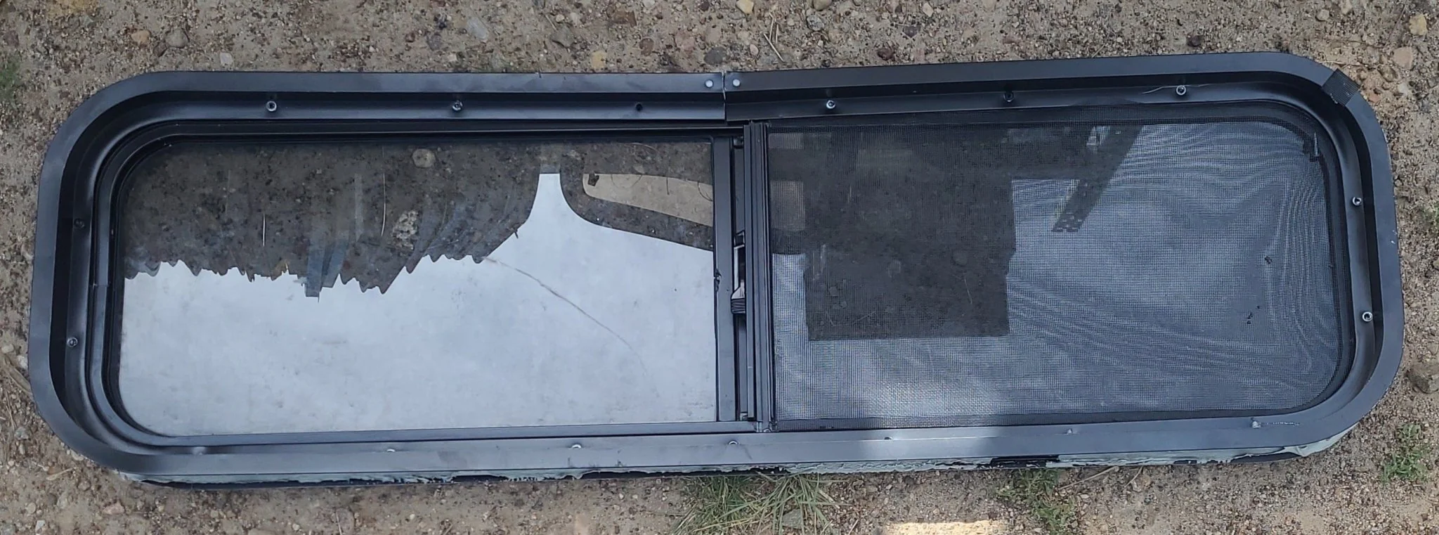 Used Black Radius Opening Window : 42 1/4" W x 11 3/4" H x 1 7/8" D - Image 4