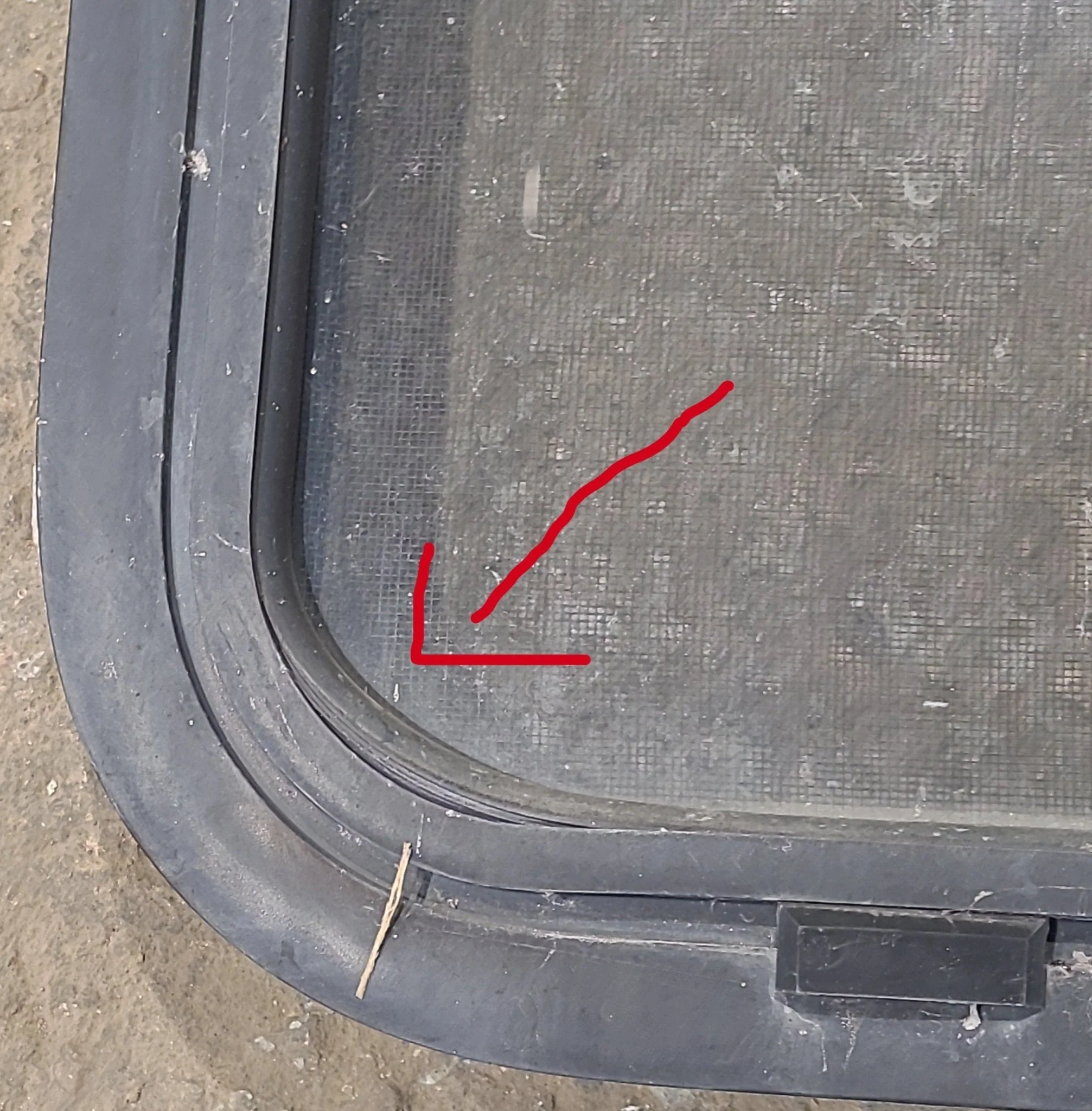 Used Black Radius Opening Window : 42 1/4" W x 11 3/4" H x 1 7/8" D - Image 5