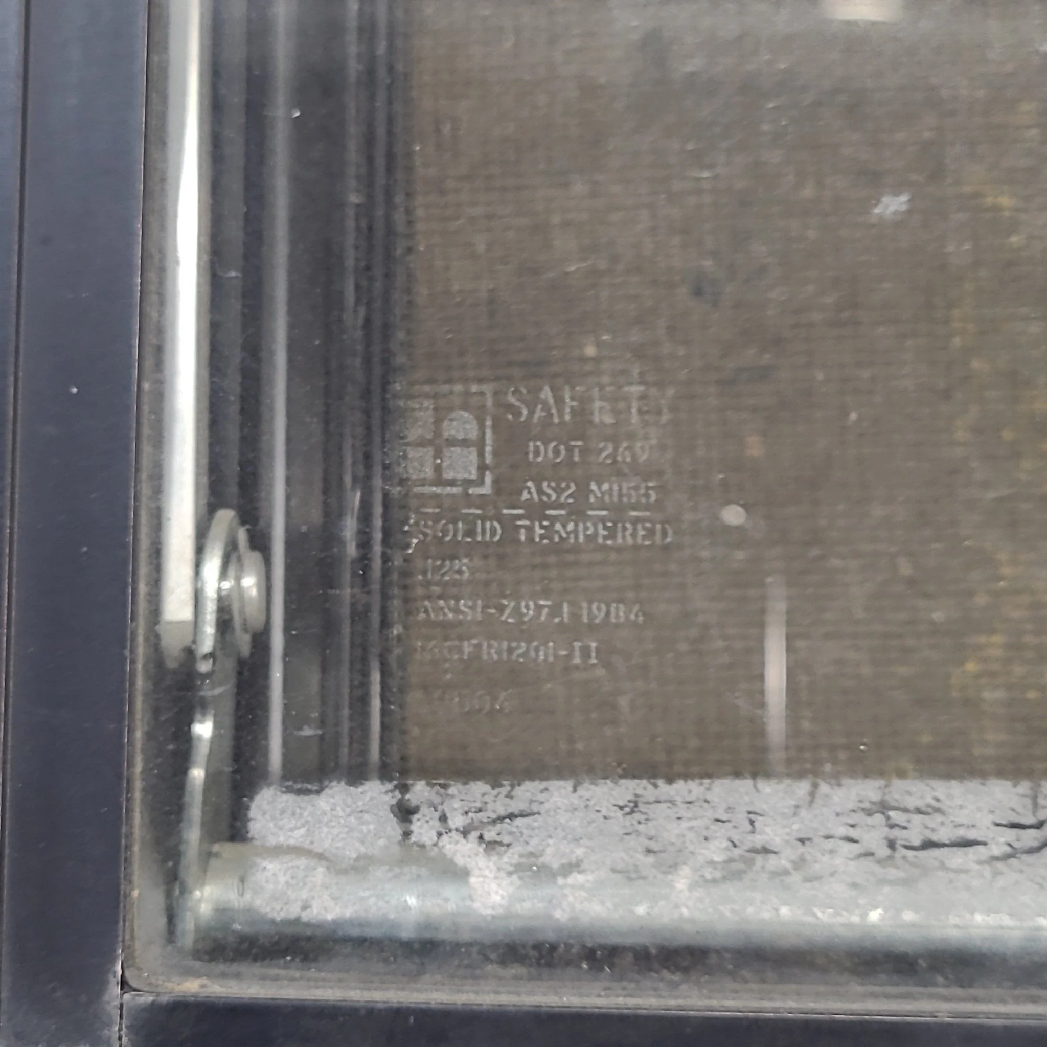 Used Black Radius Opening Window : 47 1/2" W x 17 1/2" H x 1 5/8" D - Image 4