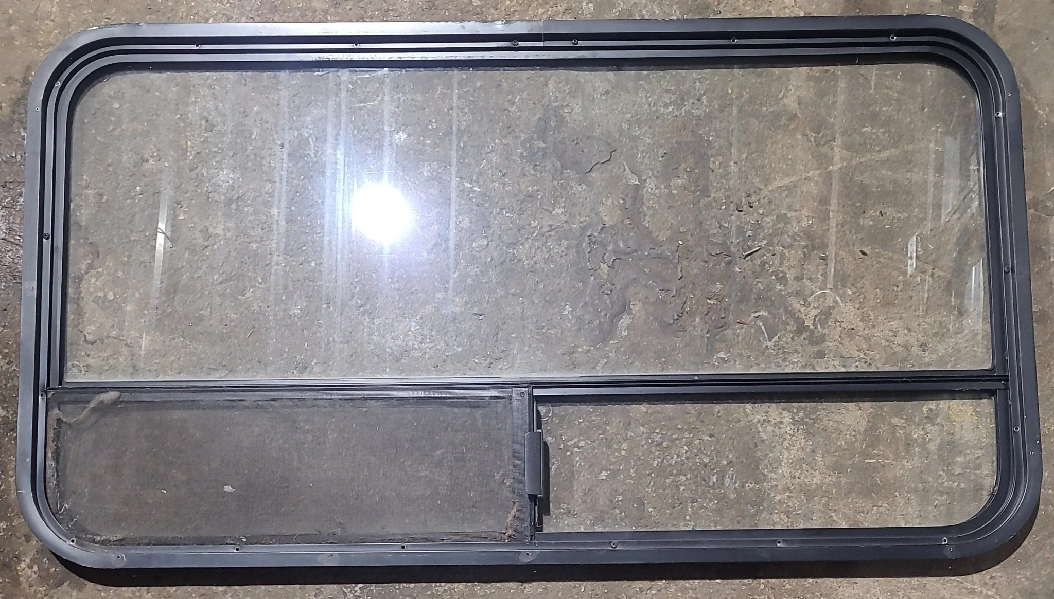 Used Black Radius Opening Window : 47 1/2" W x 25 1/2" H x 1 1/2" D - Image 4