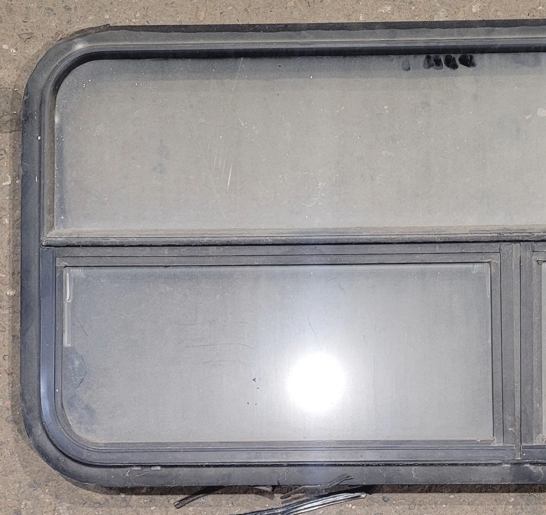 Used Black Radius Opening Window : 47 1/4" W x 21 1/4" H x 1 7/8" - Image 3
