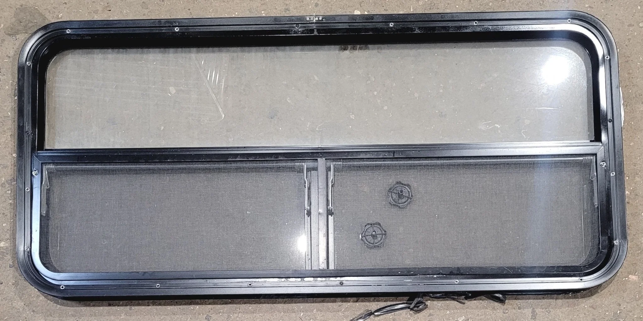 Used Black Radius Opening Window : 47 1/4" W x 21 1/4" H x 1 7/8" - Image 4