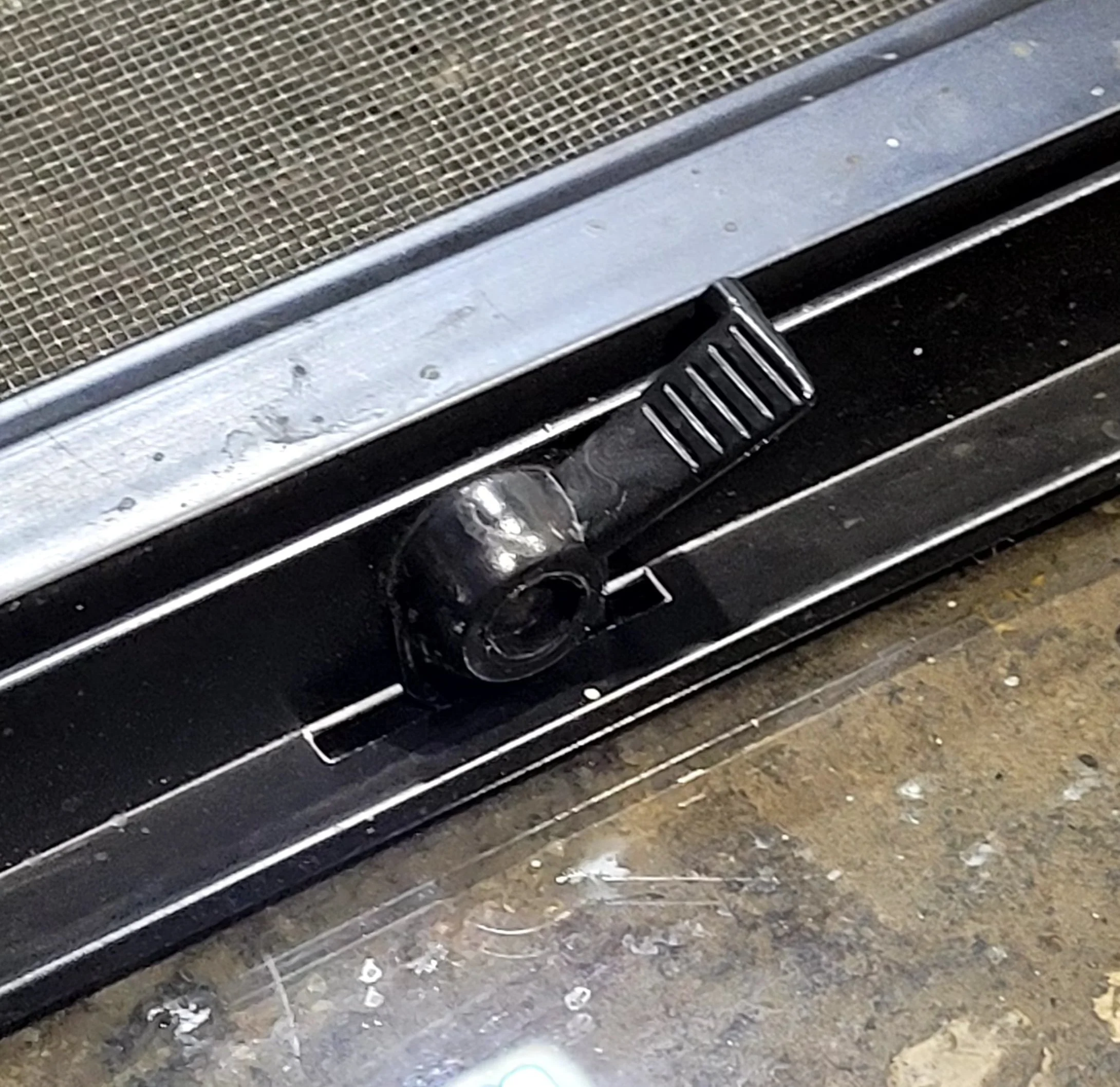 Used Black Radius Opening Window : 47 3/4" W x 23 3/4" H x 1 7/8" D - Image 8