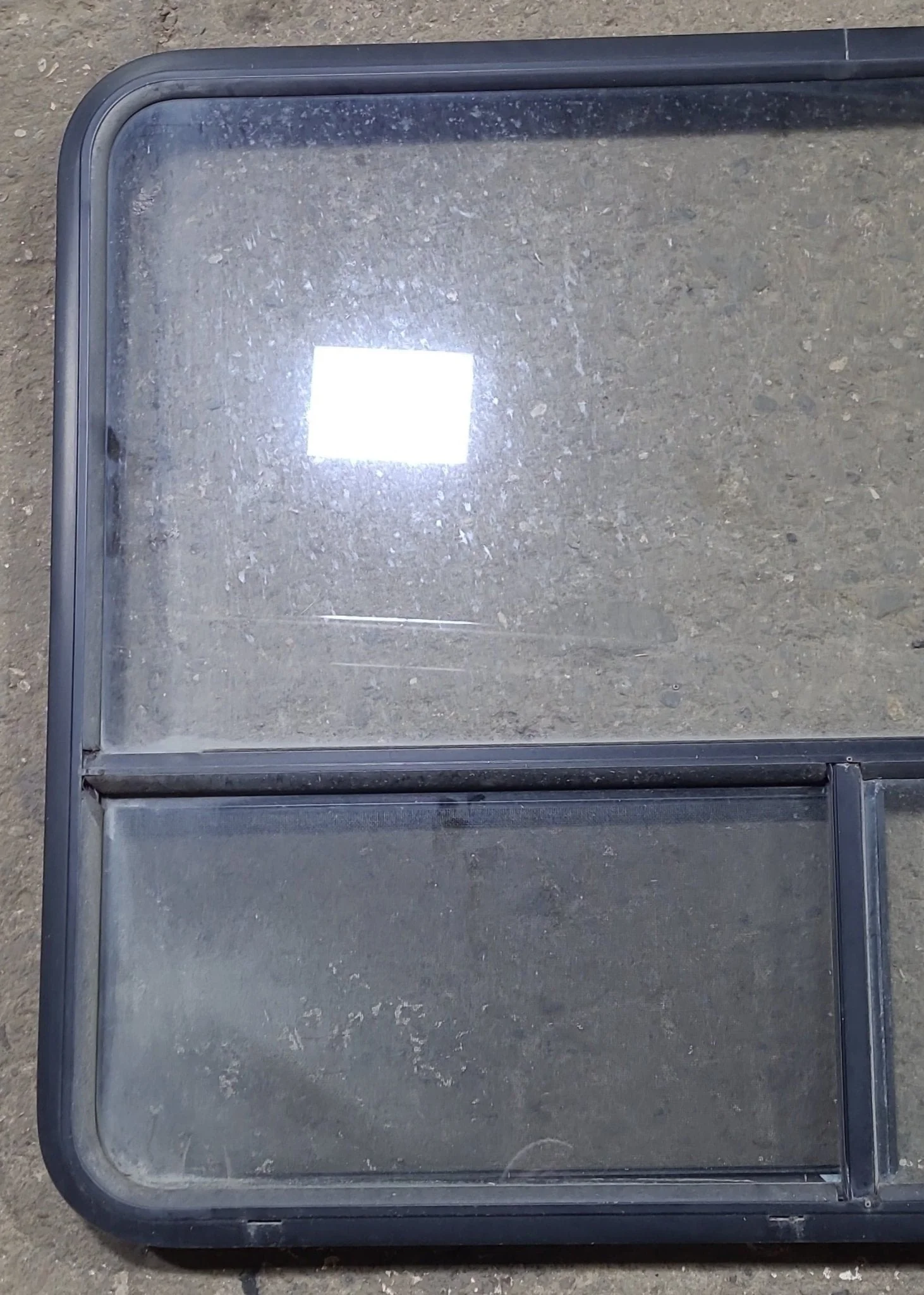Used Black Radius Opening Window : 48 1/4" W x 35 3/4" H x 1 3/4" D - Image 3