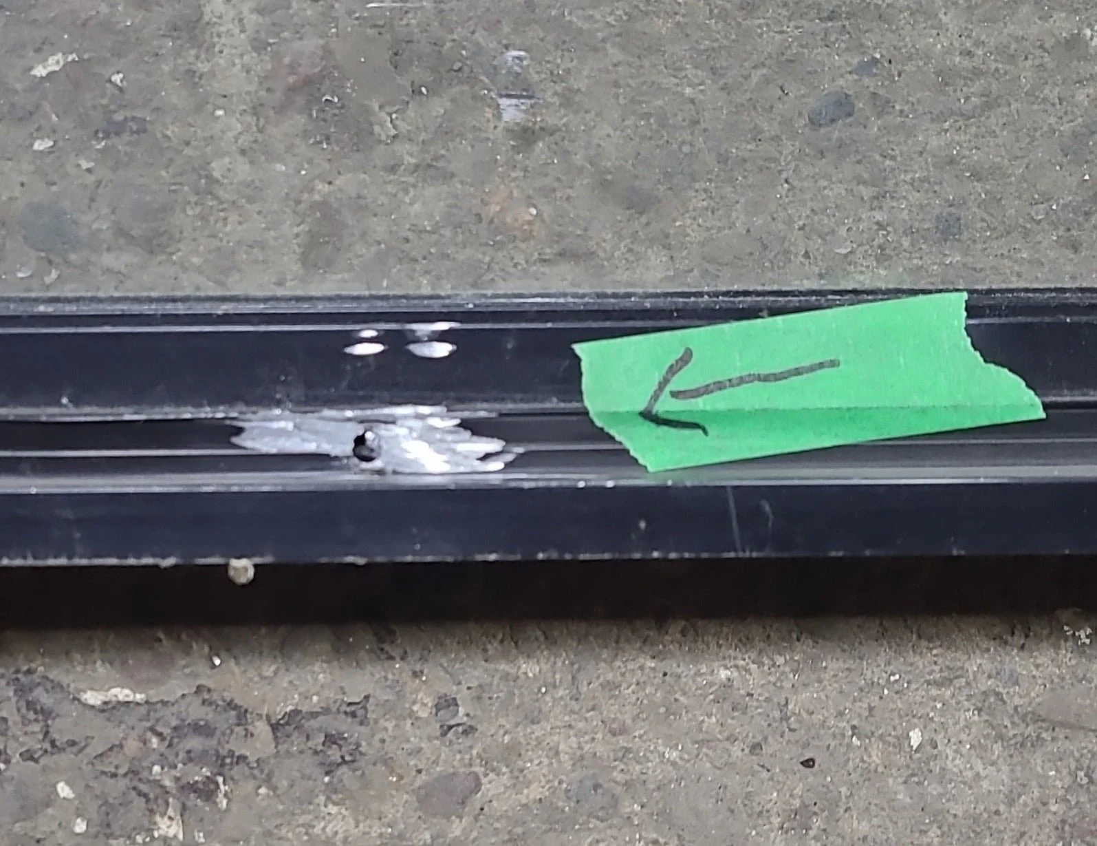 Used Black Radius Opening Window : 48 1/4" W x 35 3/4" H x 1 3/4" D - Image 7