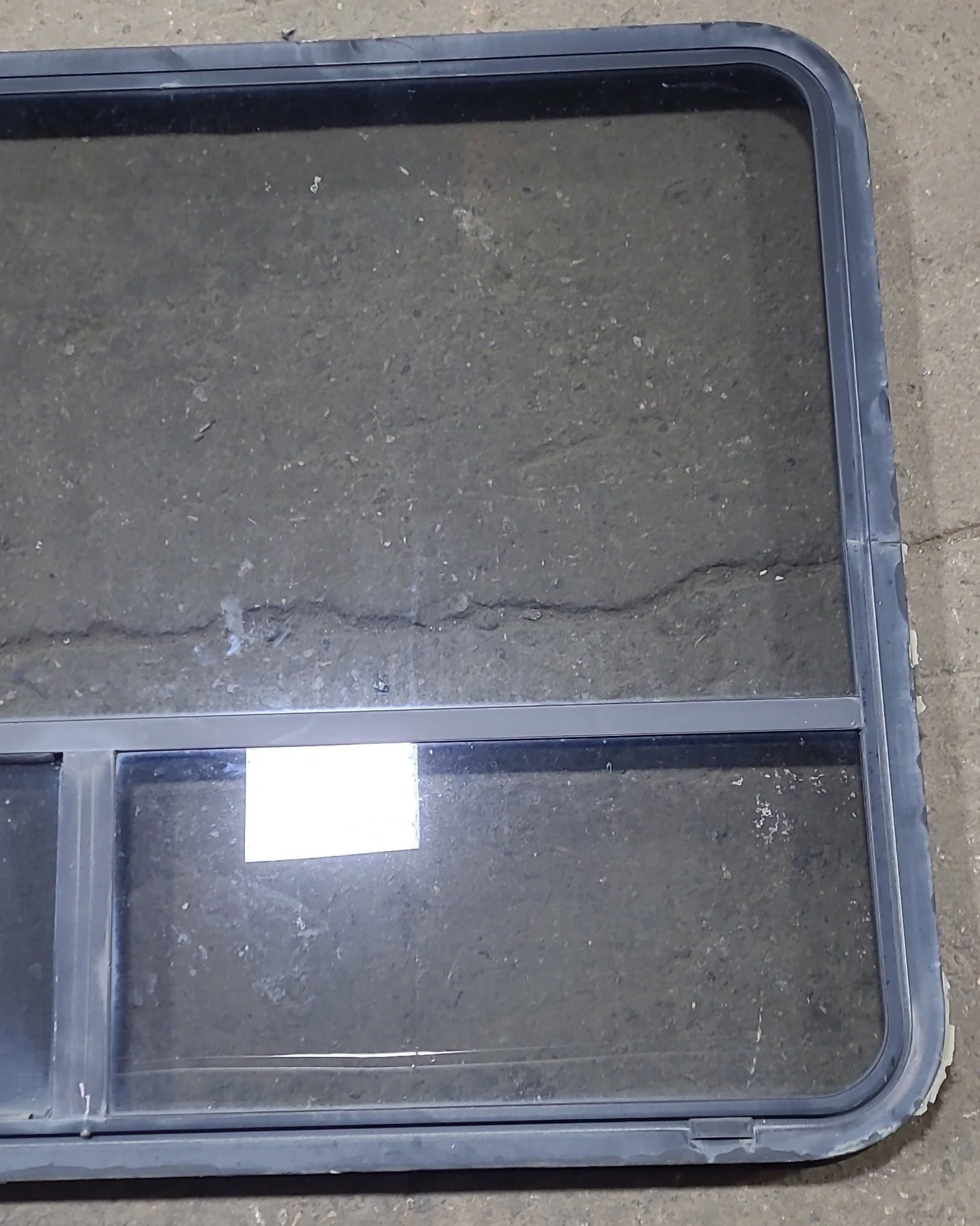 Used Black Radius Opening Window : 48 1/4" W x 35 3/4" H x 1 3/4" D - Image 3
