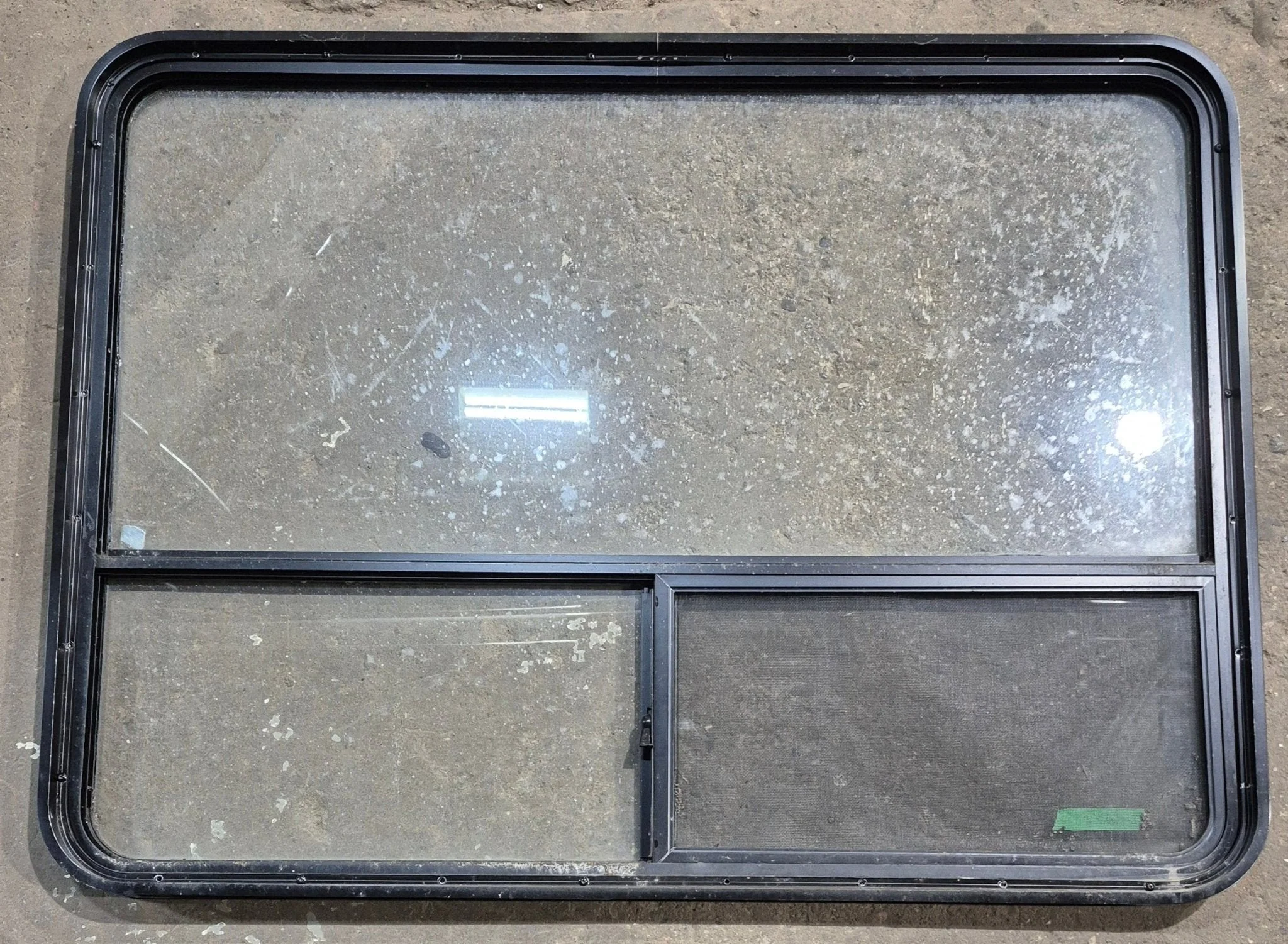 Used Black Radius Opening Window : 48 1/4" W x 35 3/4" H x 1 5/8" D - Image 6