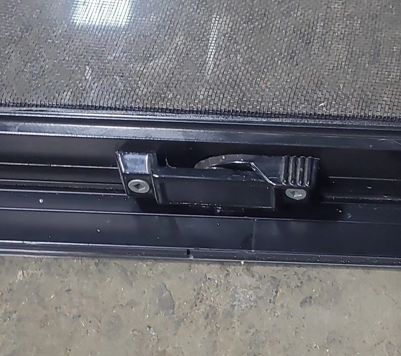 Used Black Radius Opening Window : 48 1/4" W x 35 3/4" H x 1 7/8" D - Image 7