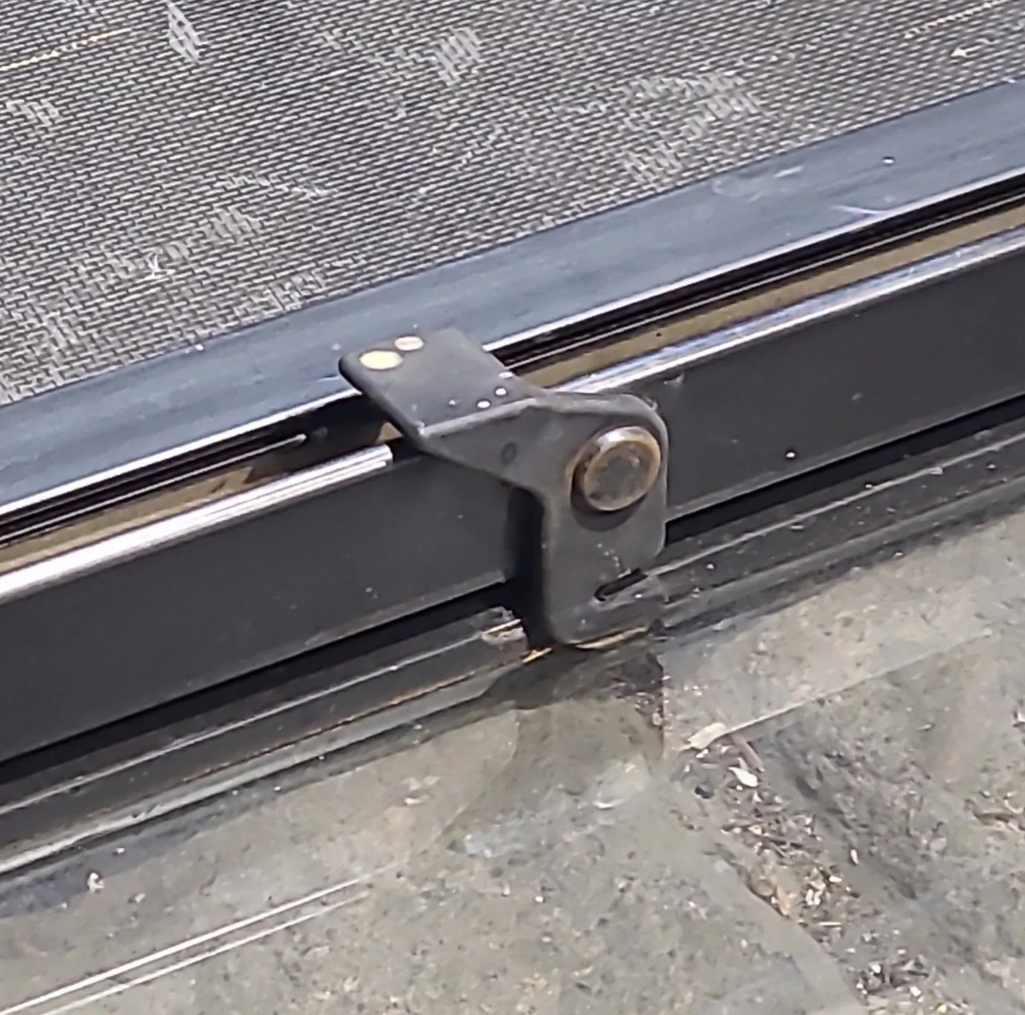 Used Black Radius Opening Window : 57" W x 27 3/4" H x 1 7/8" D - Image 8