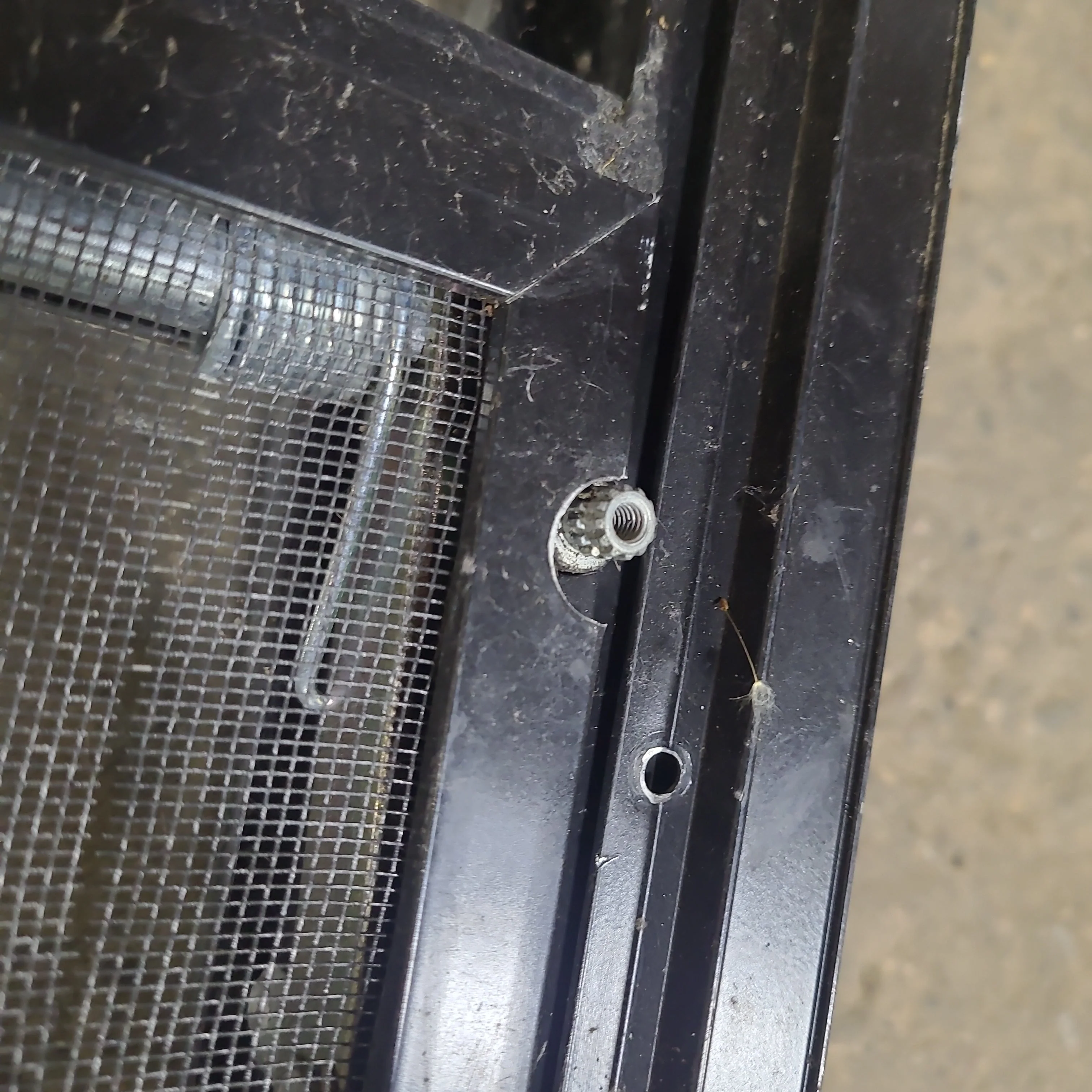Used Black Radius Opening Window : 59 1/2" W x 21 1/4" H x 1 1/2" D - Image 7