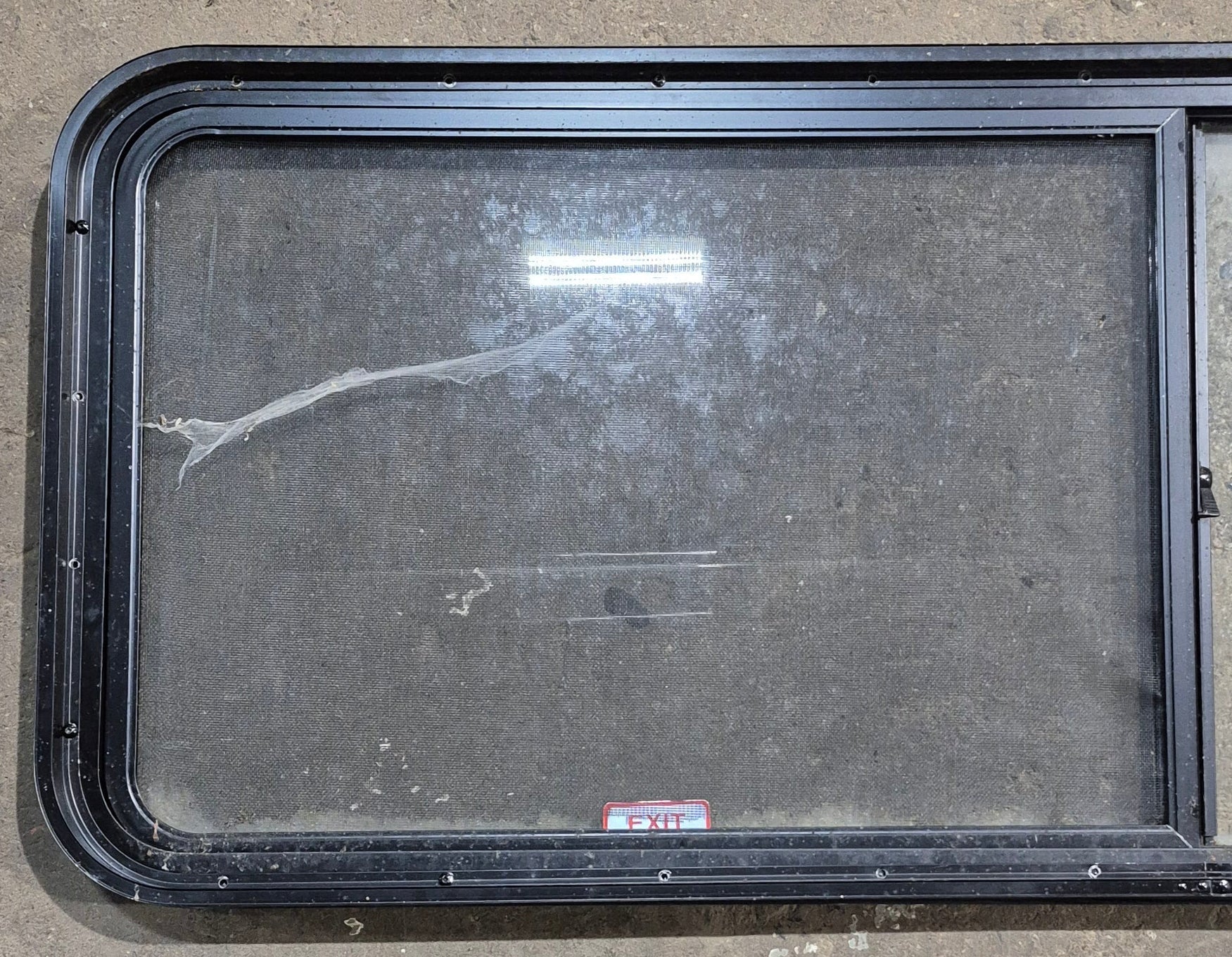 Used Black Radius Opening Window : 60 1/4" W x 21 3/4" H x 1 5/8" D - Image 6