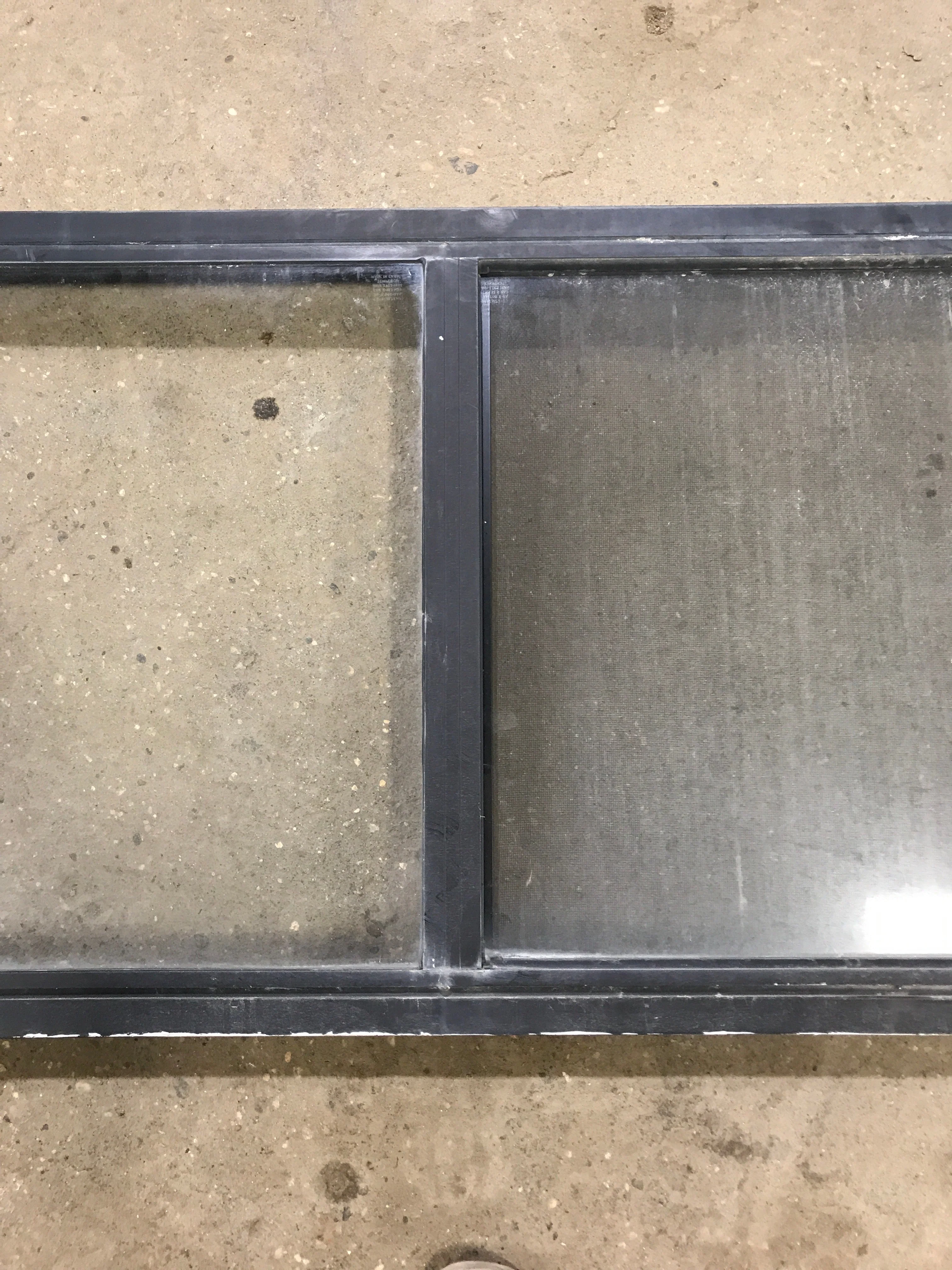 Used Black Radius Opening Window : 60" W x 21 1/2" H x 1 7/8" D - Image 4