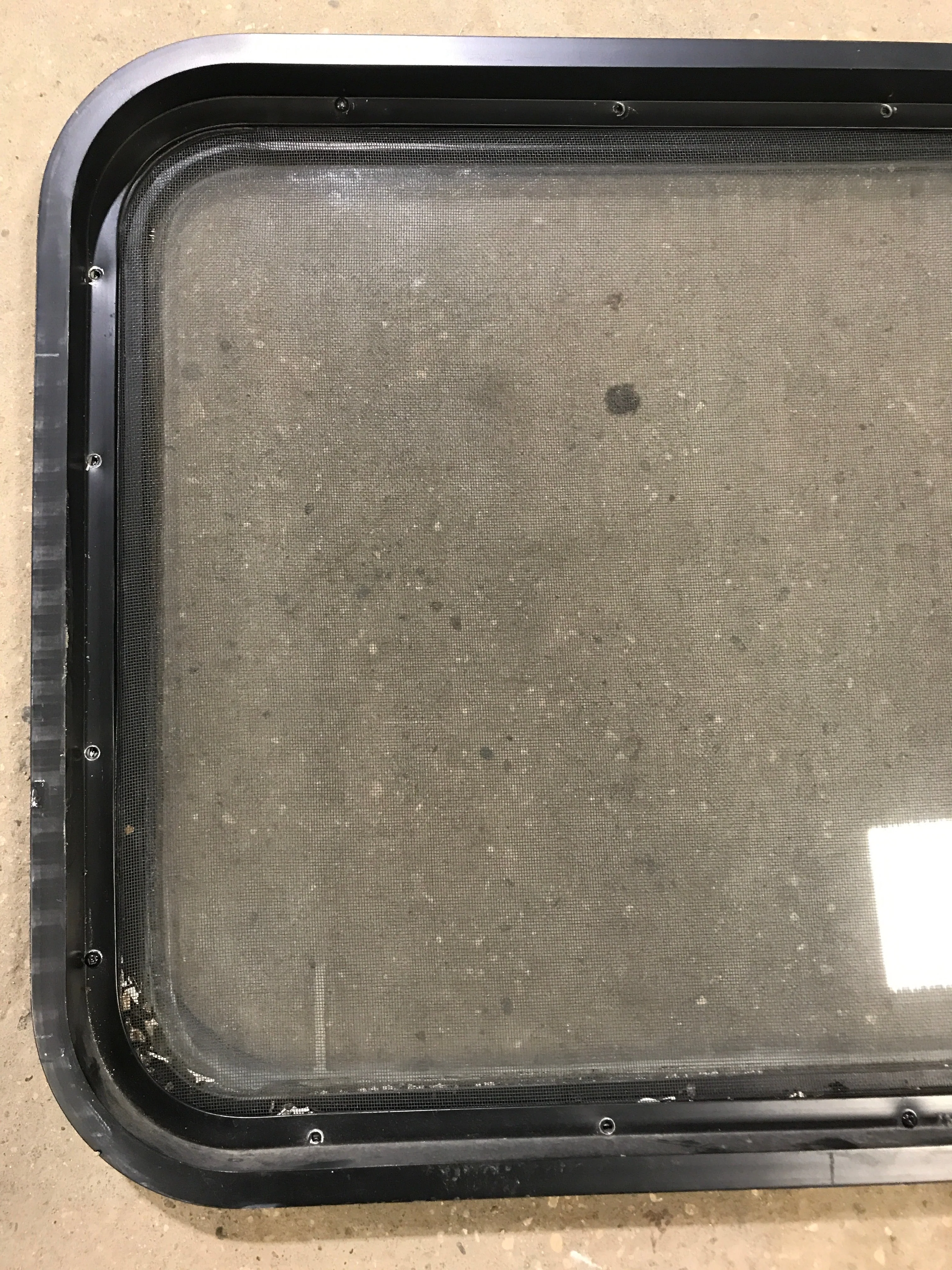 Used Black Radius Opening Window : 60" W x 21 1/2" H x 1 7/8" D - Image 9