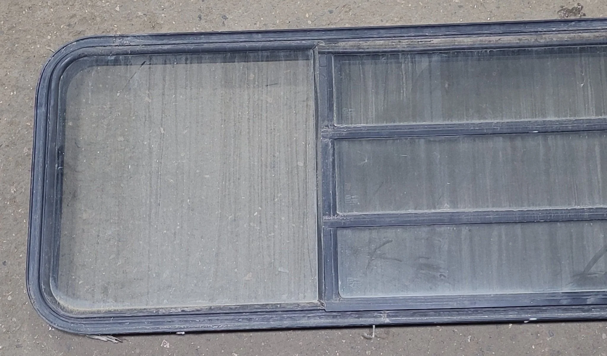 Used Black Radius Opening Window : 71 1/2" W x 21 3/4" H x 1 3/4" D - Image 2