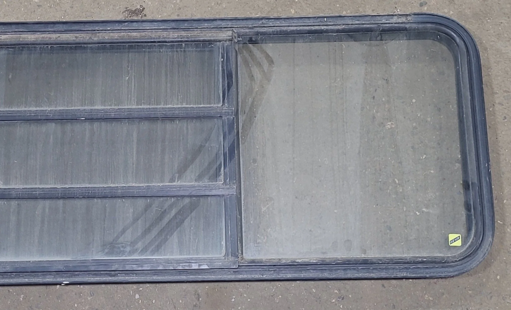 Used Black Radius Opening Window : 71 1/2" W x 21 3/4" H x 1 3/4" D - Image 3