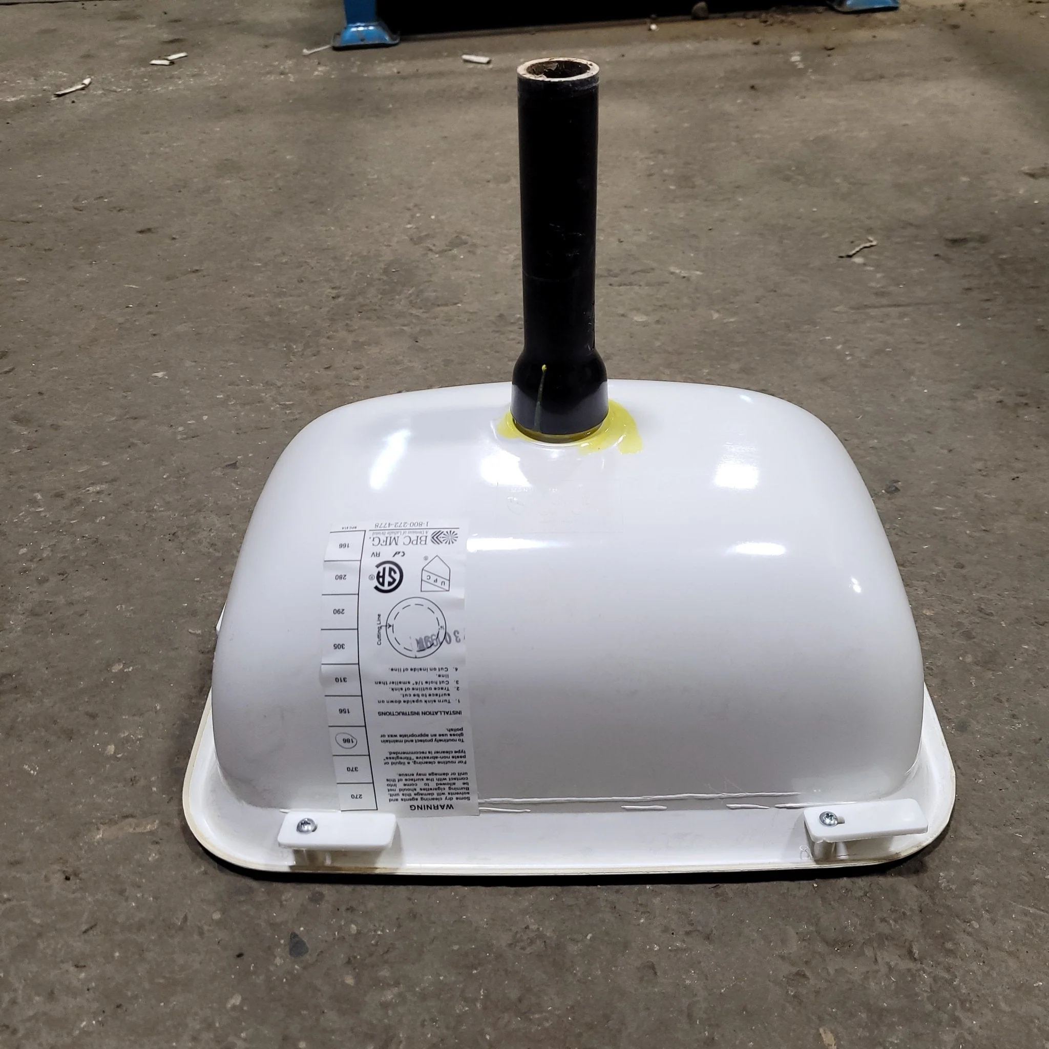 Used Bathroom Sink, Bone - 14 3/4" X 12 1/2" X 6"D - Image 2