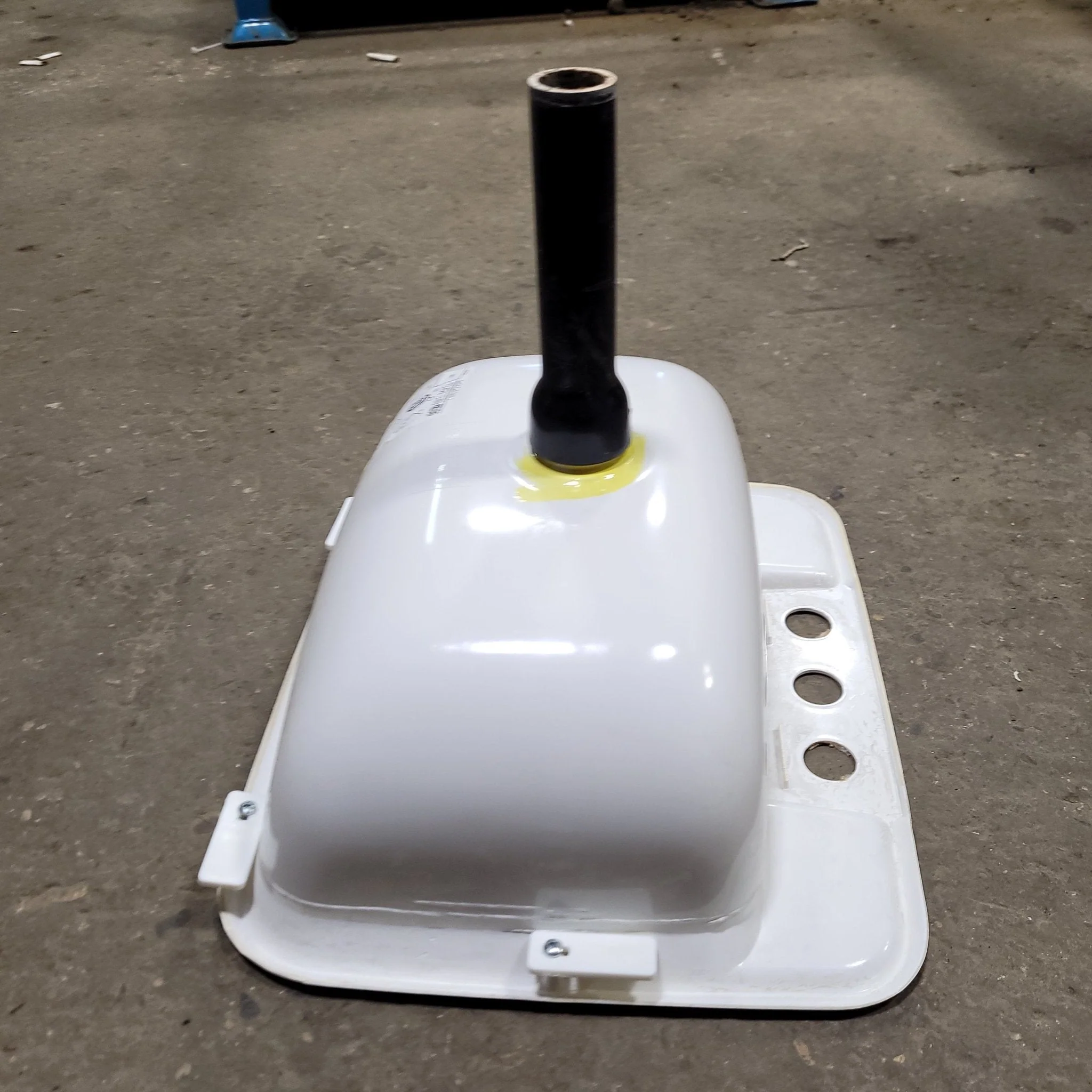 Used Bathroom Sink, Bone - 14 3/4" X 12 1/2" X 6"D - Image 3