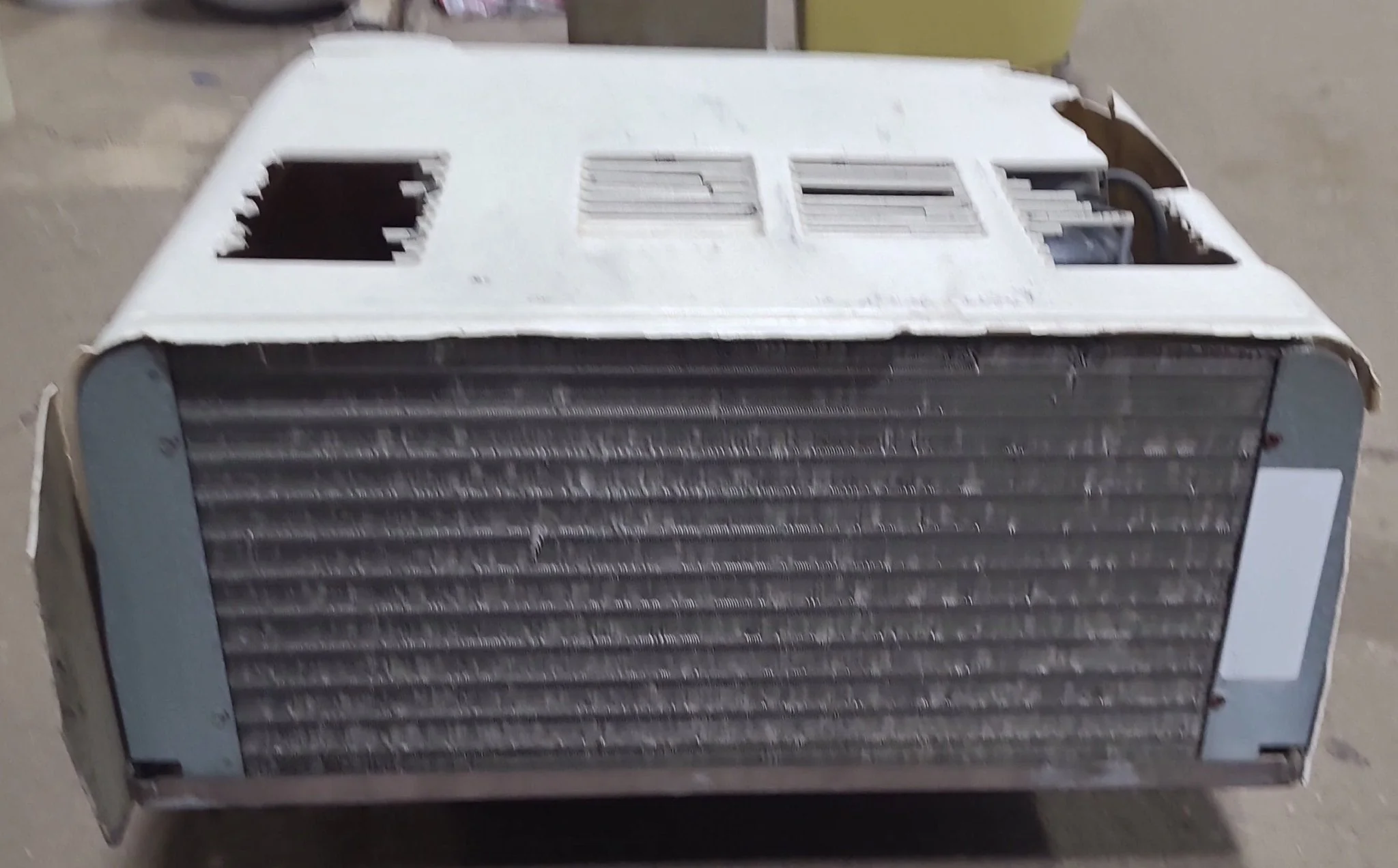 Used Brisk Air Duo-Therm Air Conditioner, Complete, 13500 BTU, Cool Only - 57915.622 - Image 4