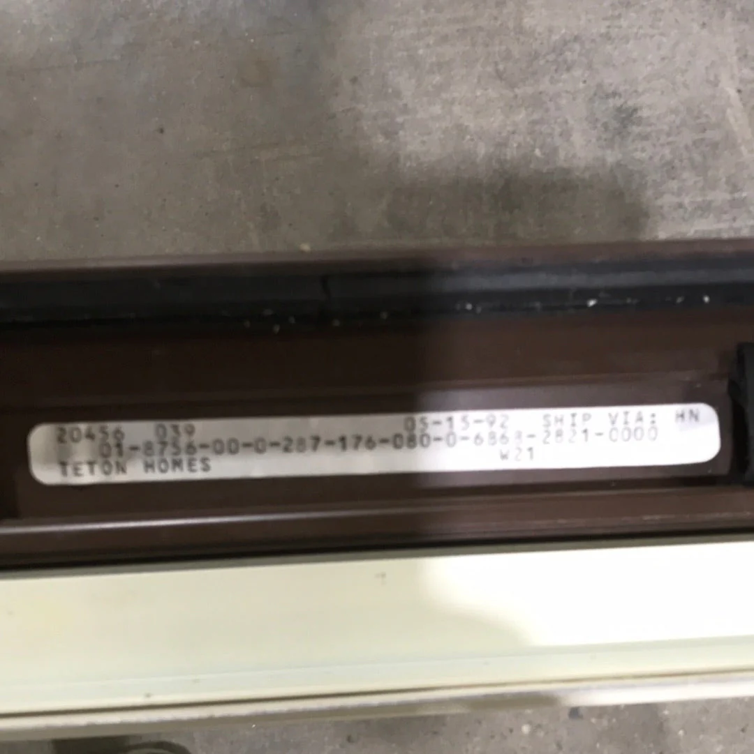 Used Brown Radius Double Pane-Storm Window : 28 3/4" W x 17 1/2" H x 1" D - Image 3