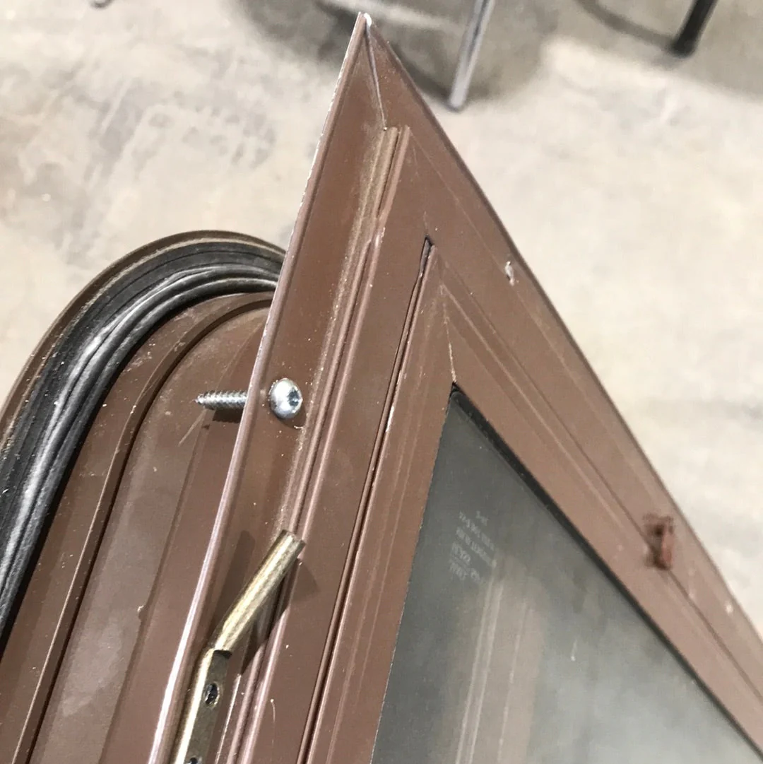 Used Brown Radius Dual Pane-Storm Window : 41 1/4" W x 14 3/4" H x 1 1/2" D - Image 7