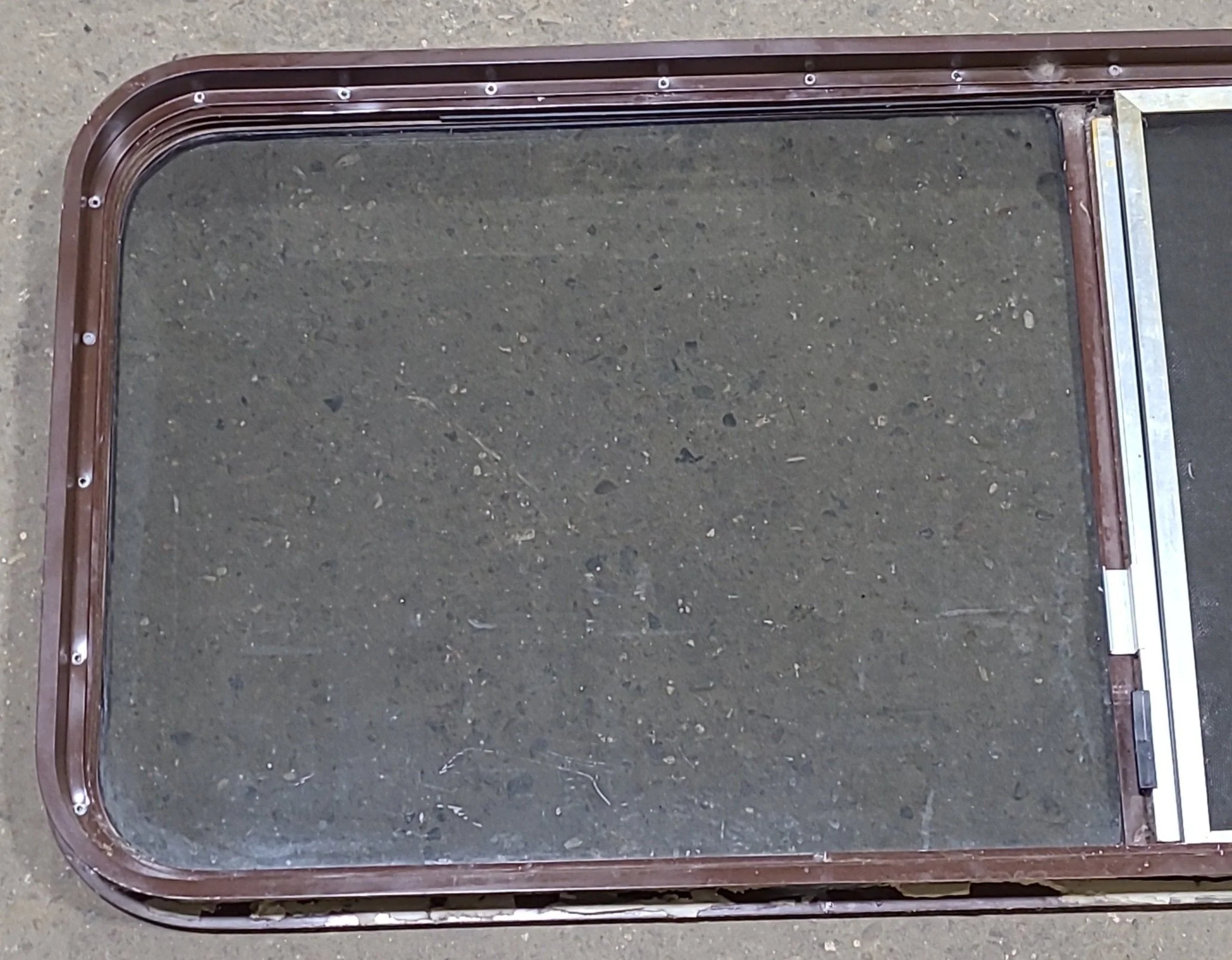 Used Brown Radius Opening Window : 51 3/4" W X 21 3/4" H X 2" D - Image 6