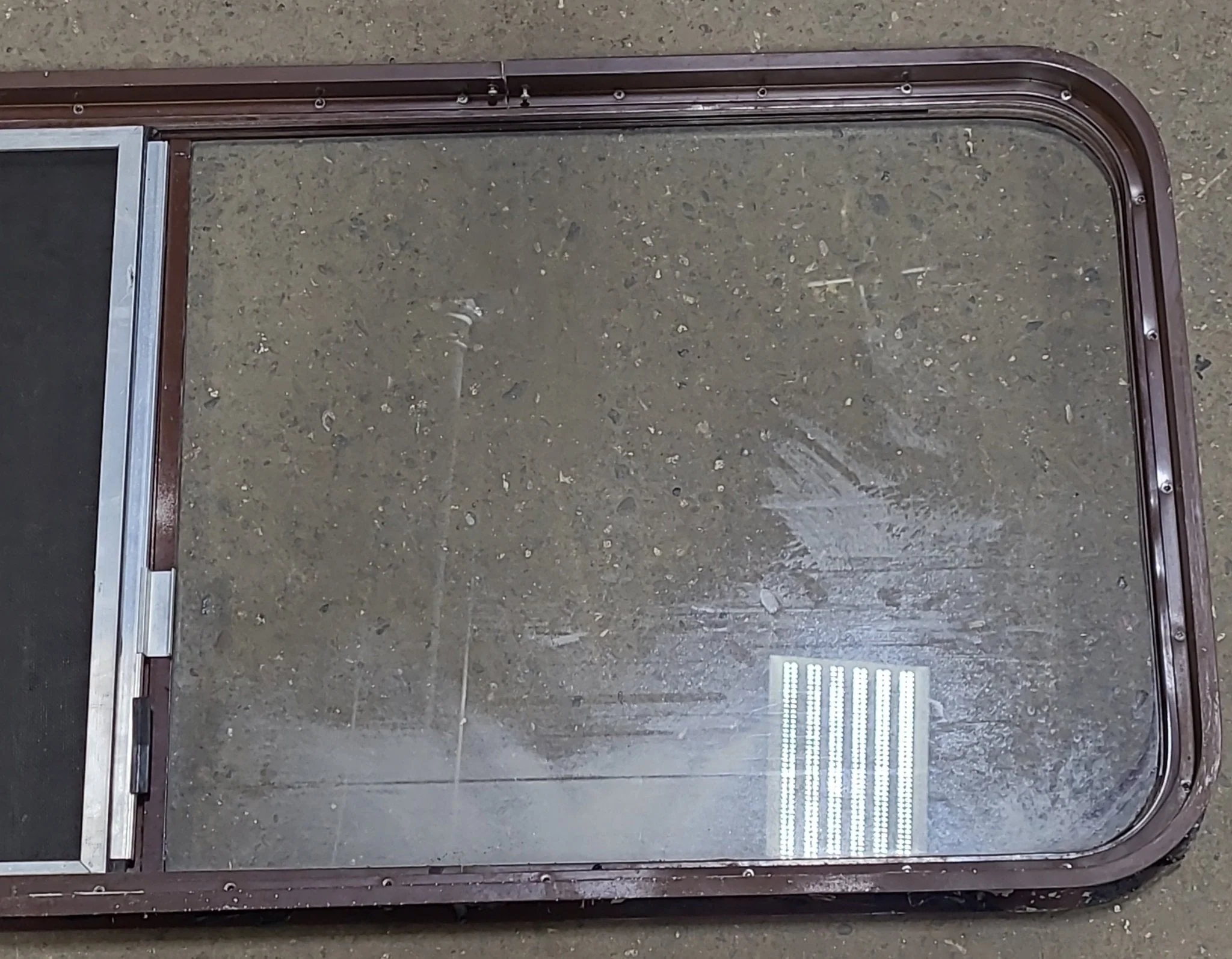 Used Brown Radius Opening Window : 53 3/4" W X 21 7/8" H X 2" D - Image 7