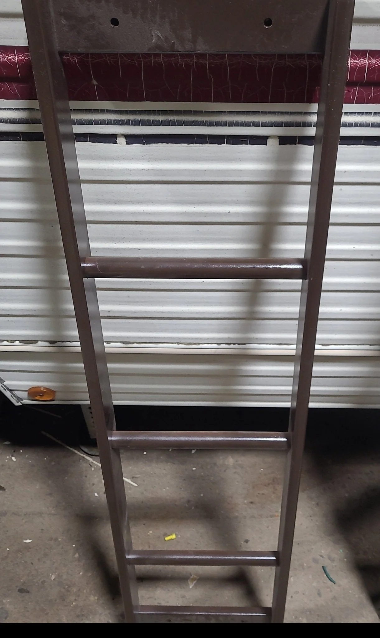 Used Bunk Ladder 13" X 53 3/4" - Image 3