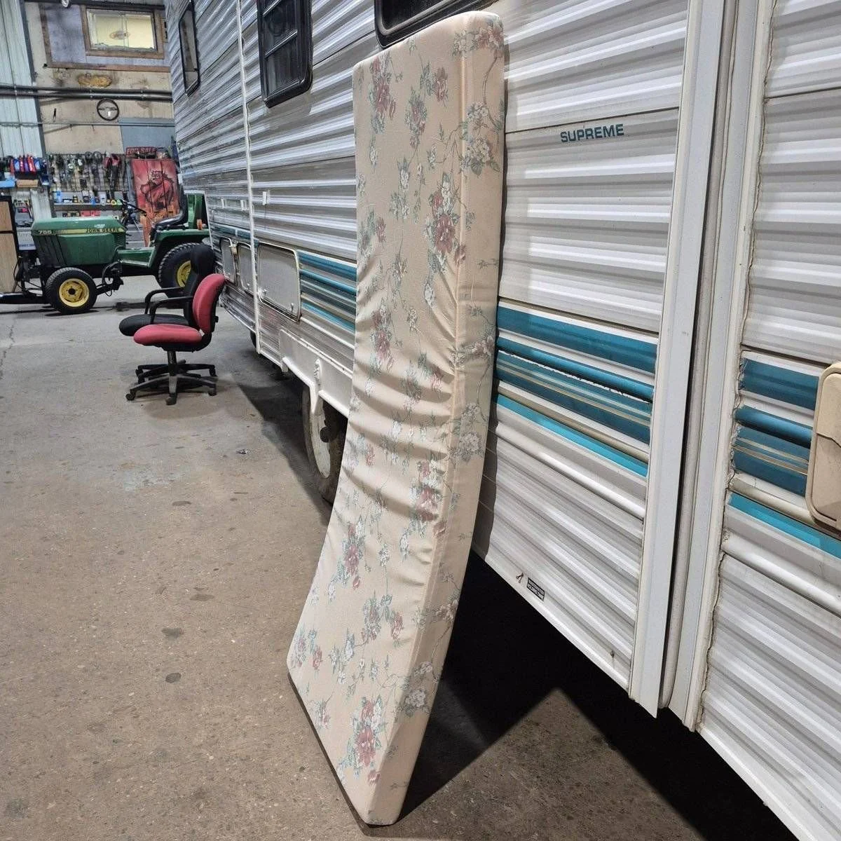 Used Bunk Mattress - 29 3/4" x 72" x 3 3/4" - Image 2