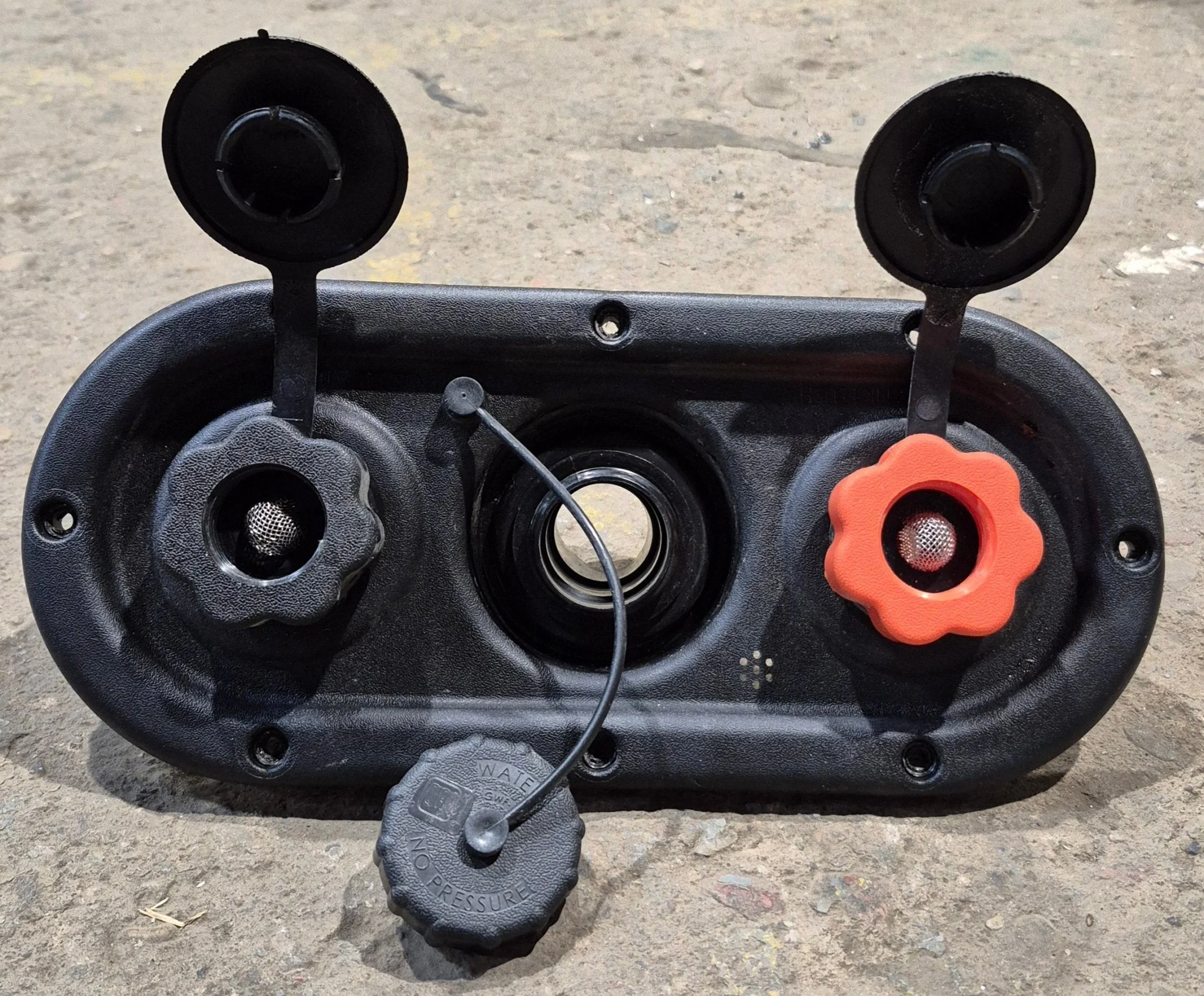 Used Camco 37068 Water Hookup/Inlet - Image 2