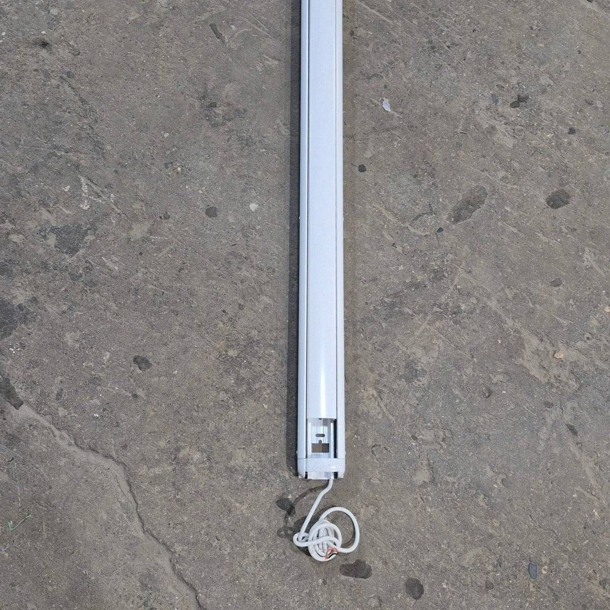 Used Carefree Awning Arm, Drive (Front), Steep Pitch, White, 59" - Travel'r , R001507WHT - Image 3