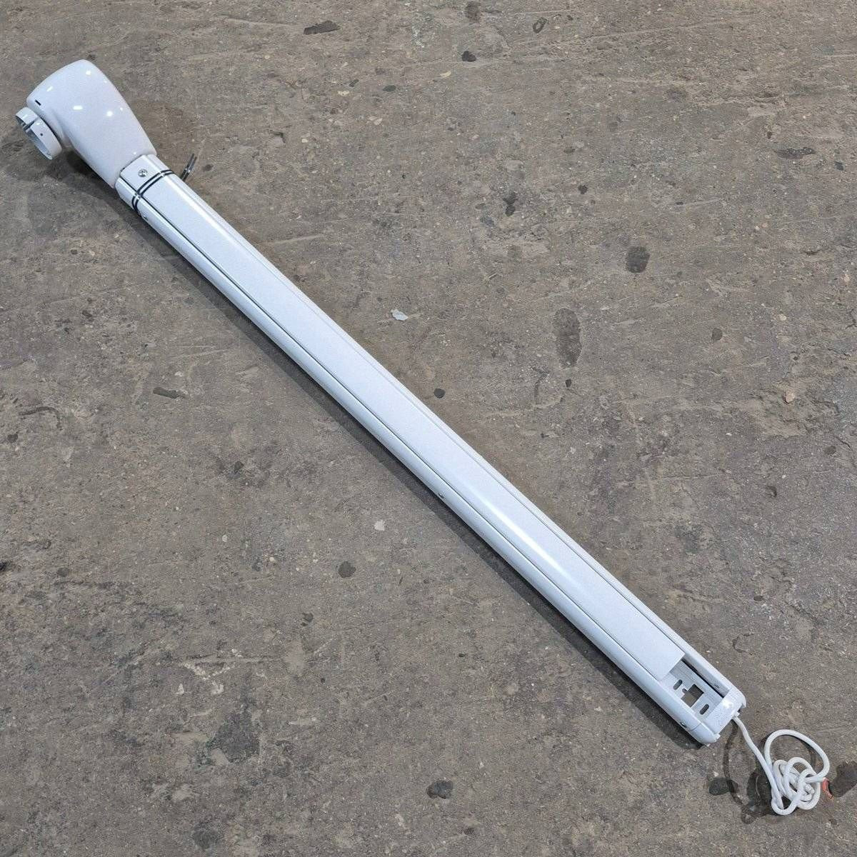 Used Carefree Awning Arm, Drive (Front), Steep Pitch, White, 59" - Travel'r , R001507WHT