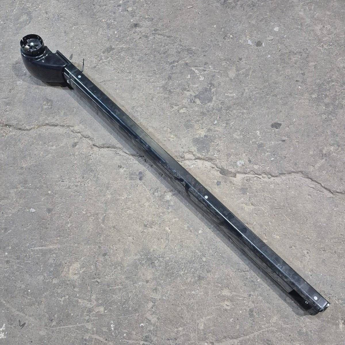 Used Carefree Awning Arm, Idler (Rear) Non-Powered, Steep Pitch, Black, 59" - Travel'r , R001508BLK - Image 6