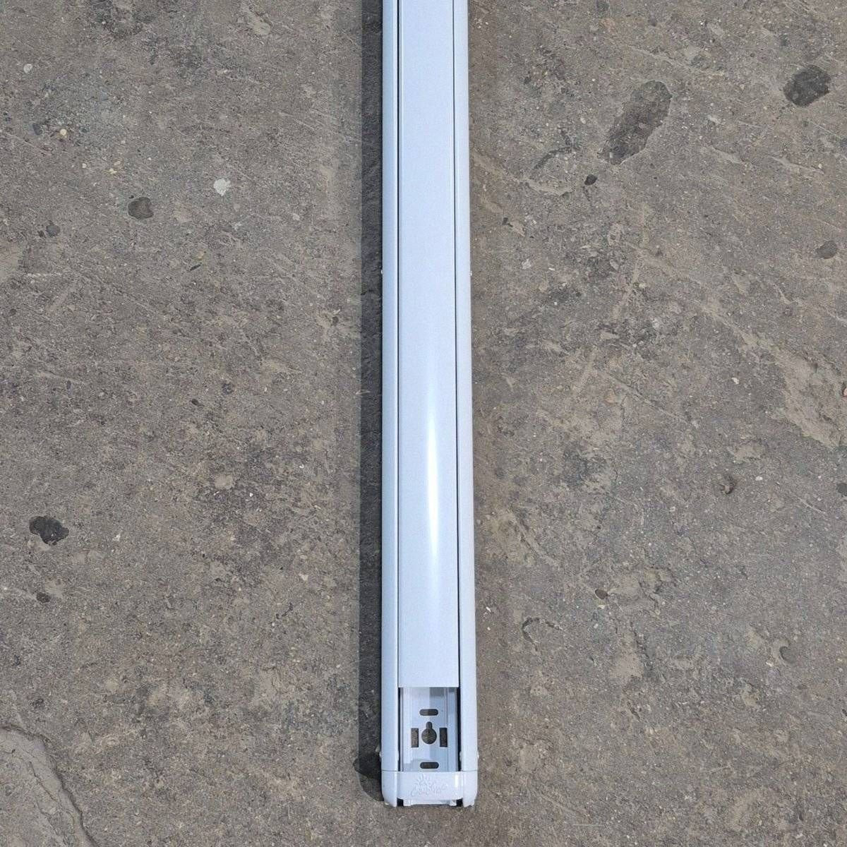 Used Carefree Awning Arm, Idler (Rear) Non-Powered, Steep Pitch, White, 59" - Travel'r , R001508WHT - Image 3