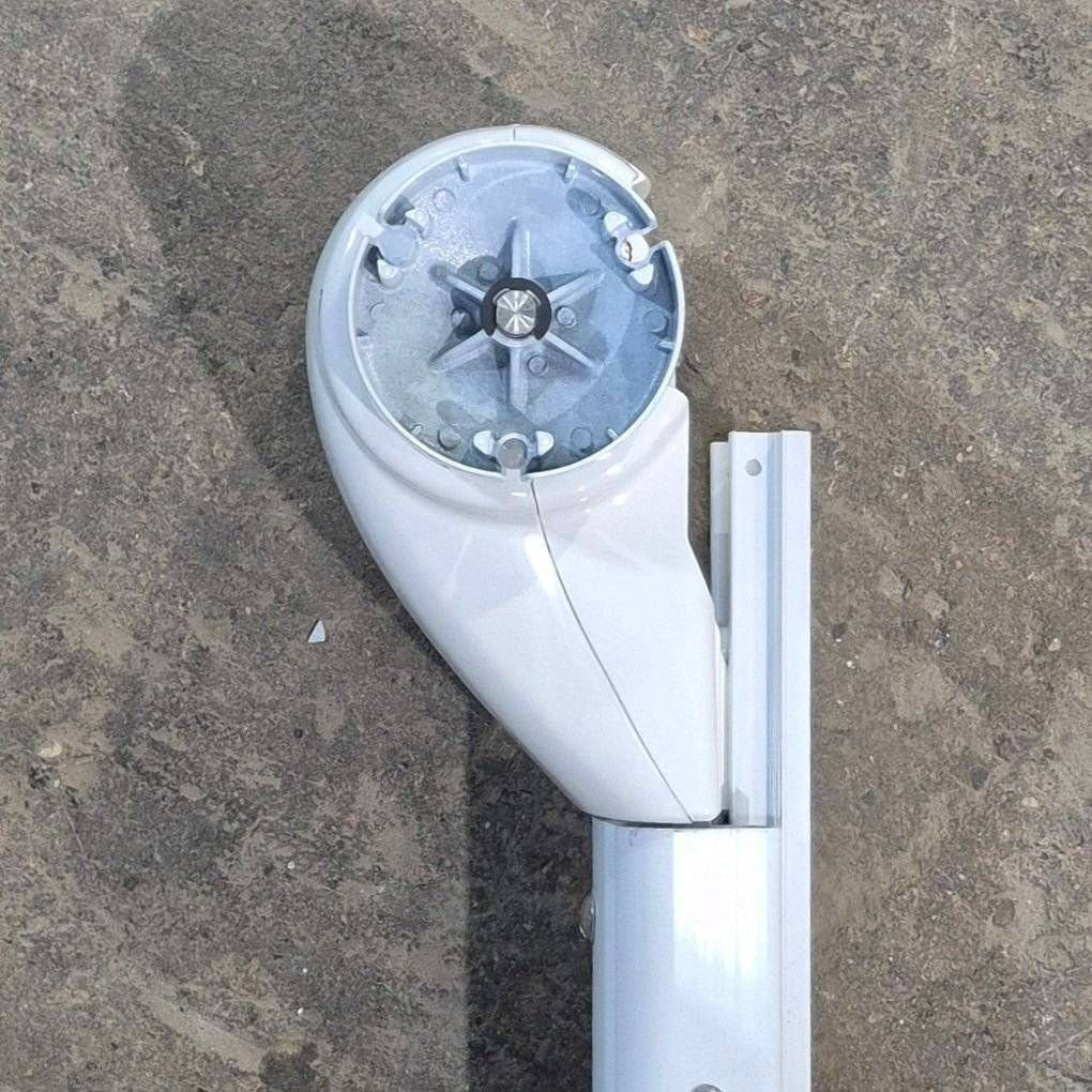 Used Carefree Awning Arm, Idler (Rear) Non-Powered, Steep Pitch, White, 59" - Travel'r , R001508WHT - Image 5