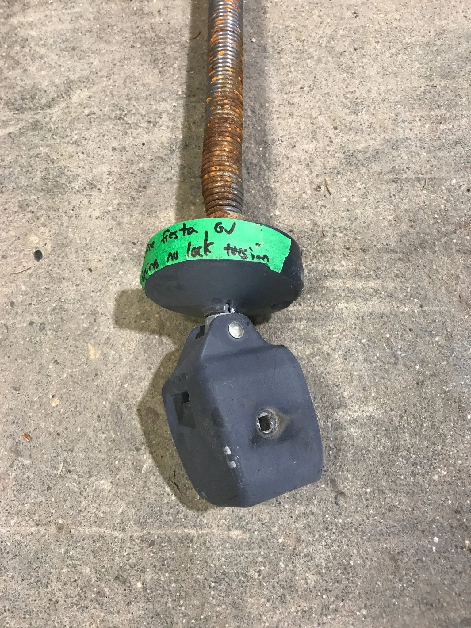 Used CAREFREE Awning Spring Torsion Assembly Left Hand - Image 4