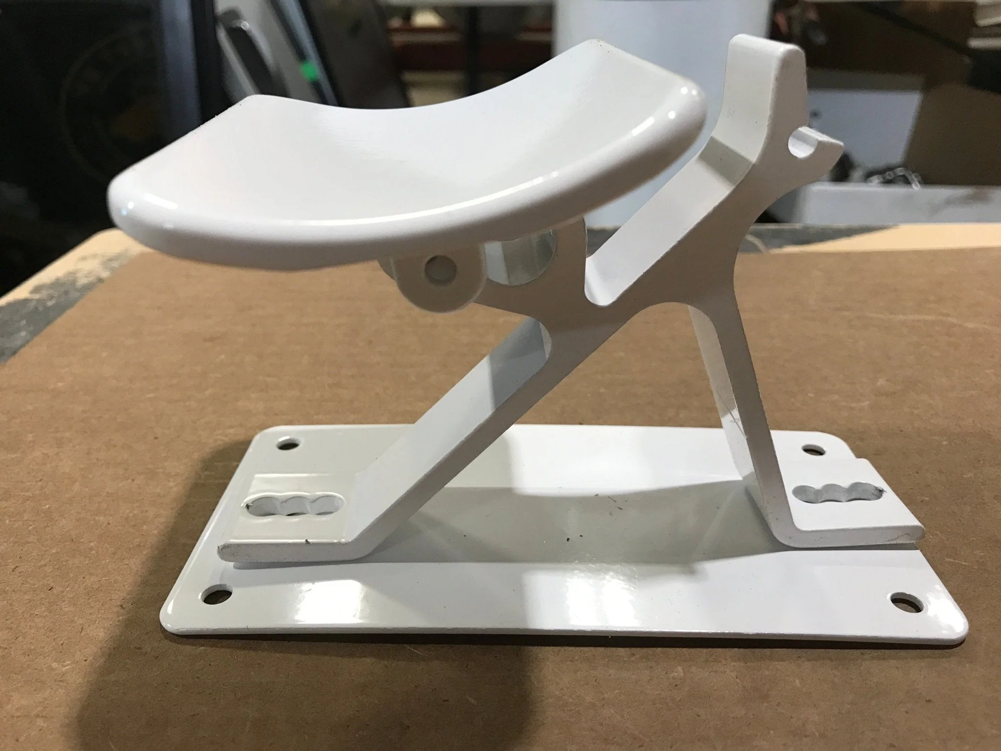 Used Carefree Cradle, With Bracket, White - R00483WHT - Image 3
