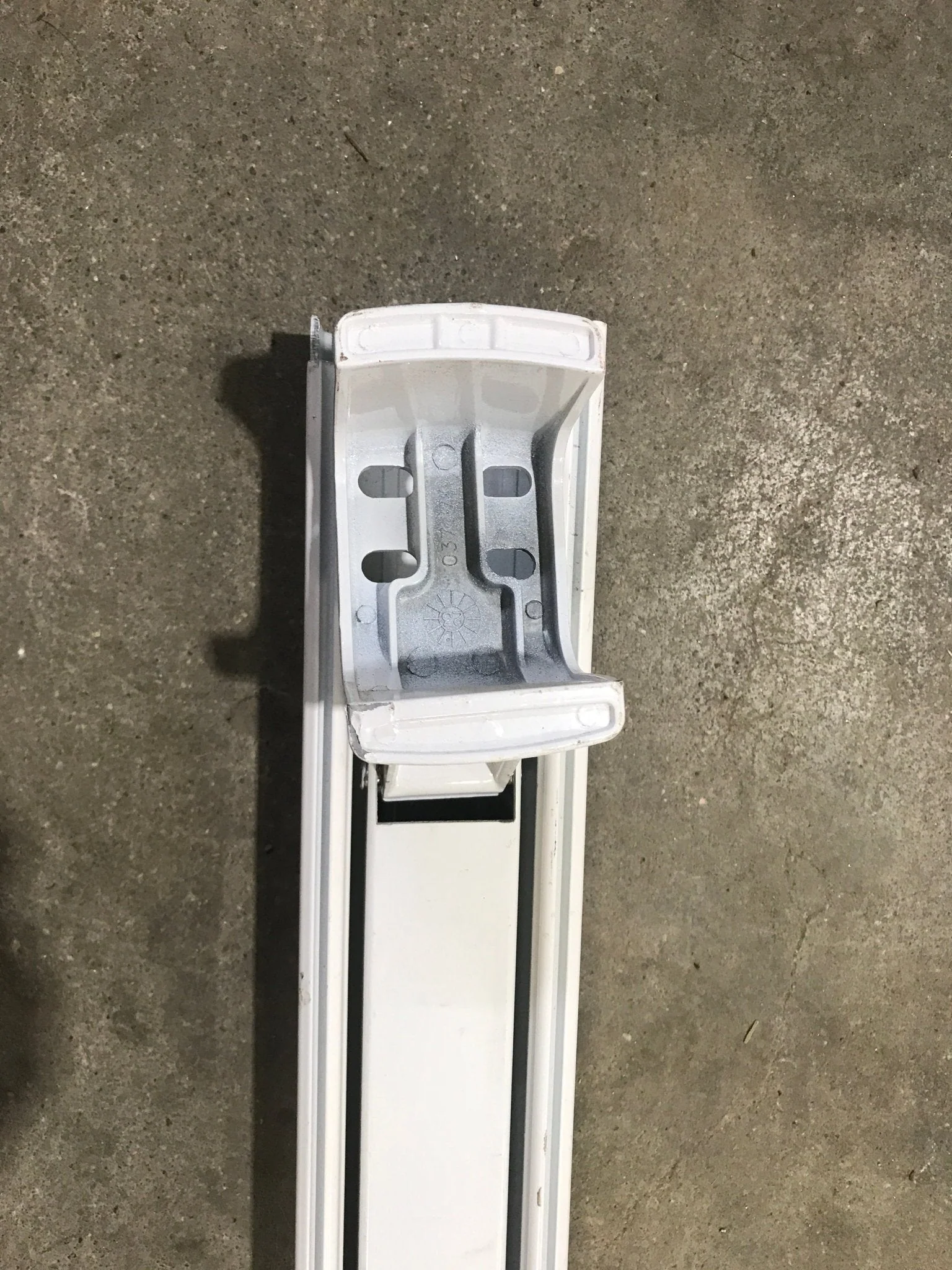 Used CareFree Fiesta Single Manual Arm - Image 5