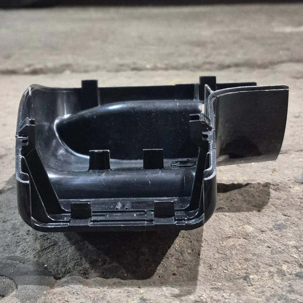Used Carefree Power Awning Idler/ Rear, Back Cover, Black - R001932-006 - Image 5