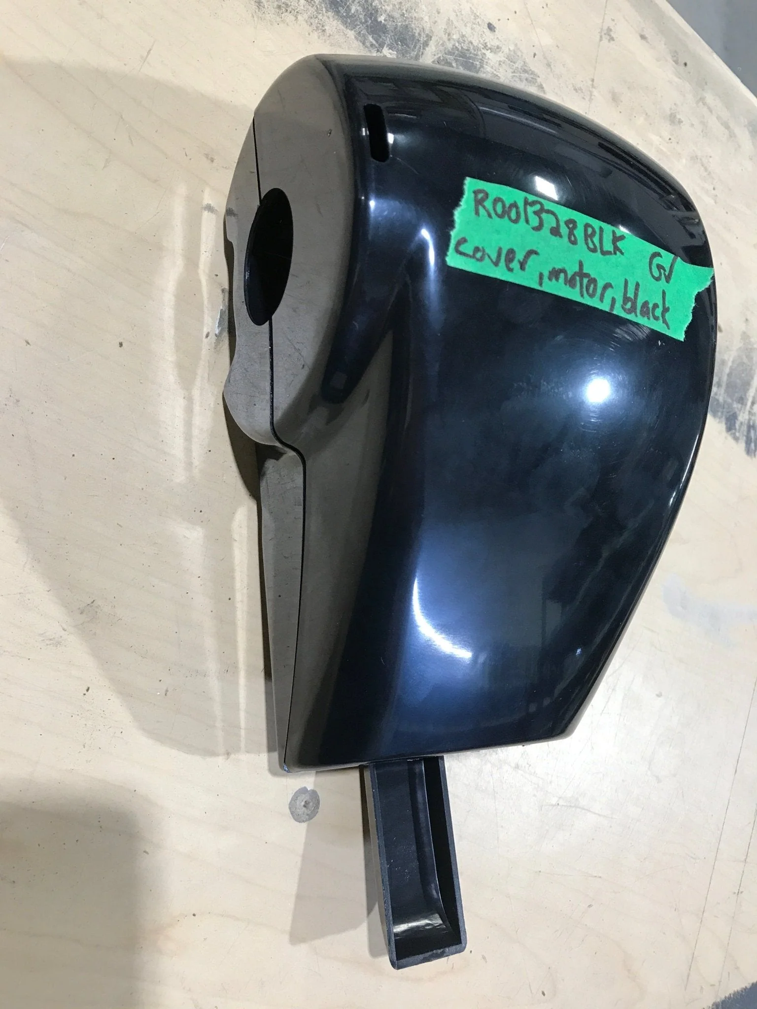 Used Carefree RV Motor Head Cover For Carefree Travelr Awning (R001328) Black - Image 4