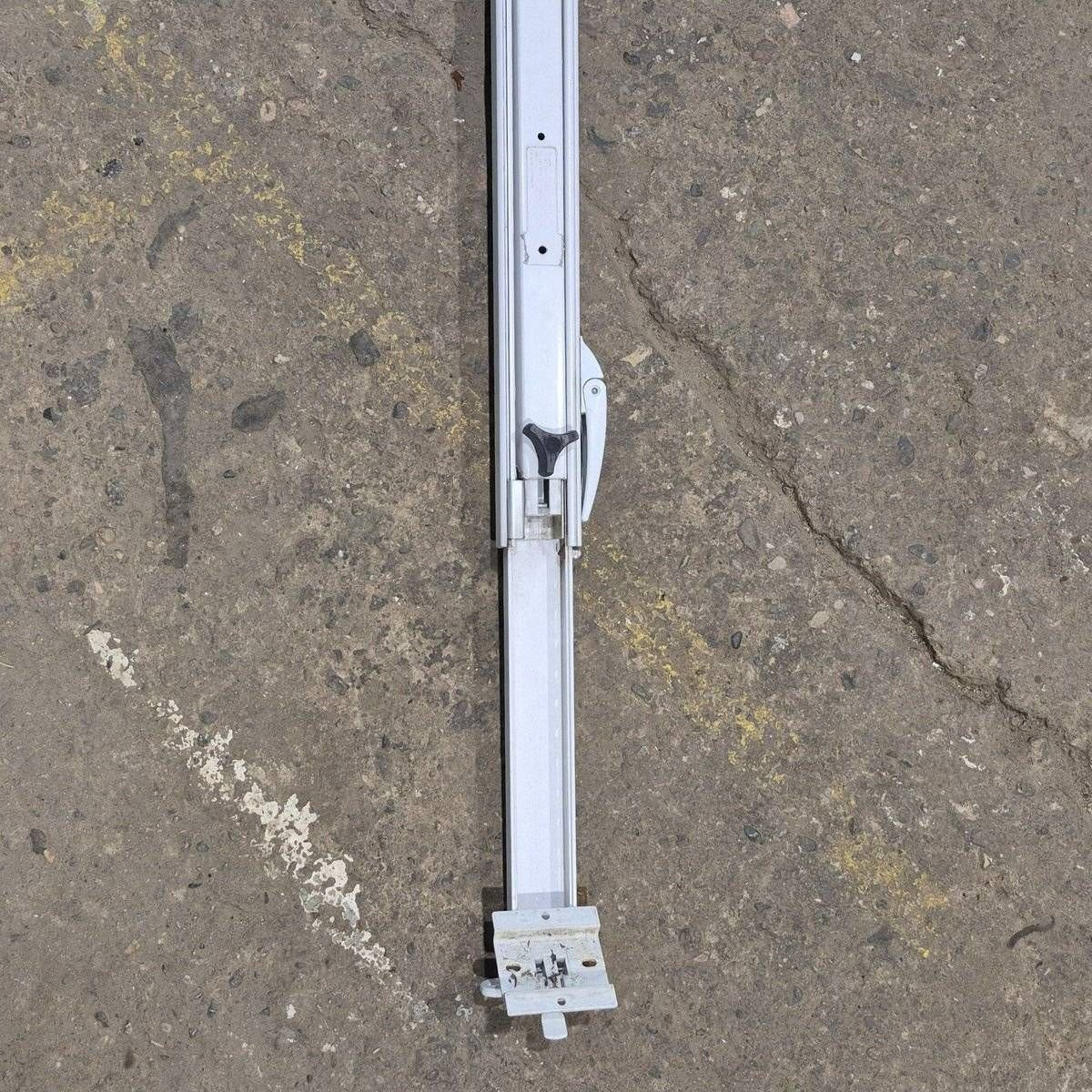 Used Carefree Single Manual Arm, 66", White - R00416-301-55 - Image 11