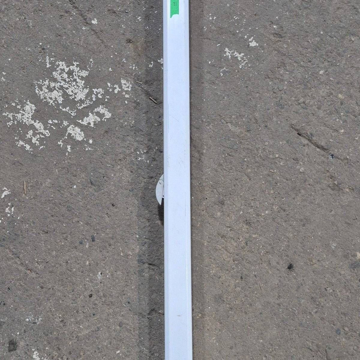 Used Carefree Single Manual Arm, 72", White - R00415-316-55 - Image 3