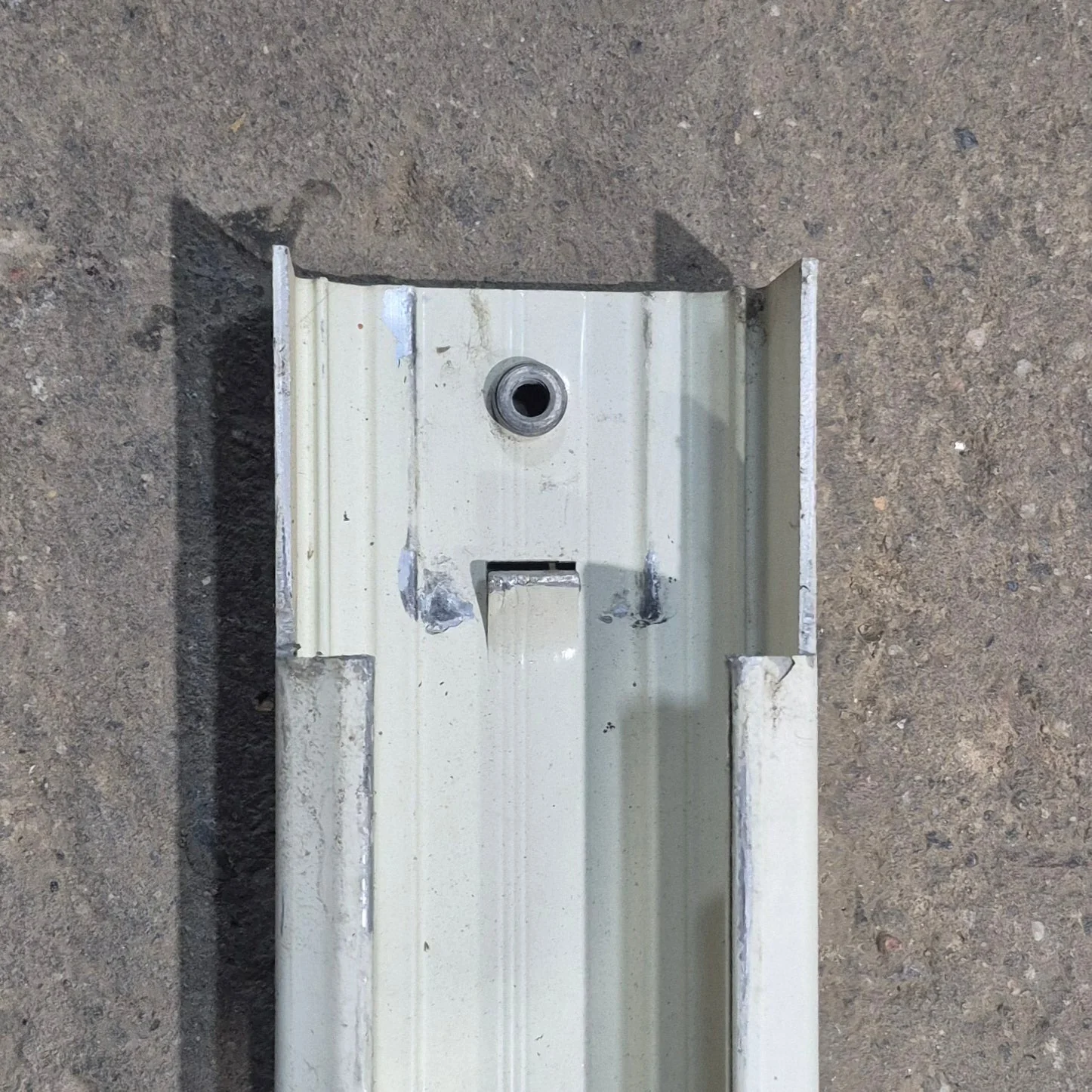 Used Carefree Upper Main Arm, Left (Rear), Off-White, 72" - Spirit/ Fiesta - Image 3