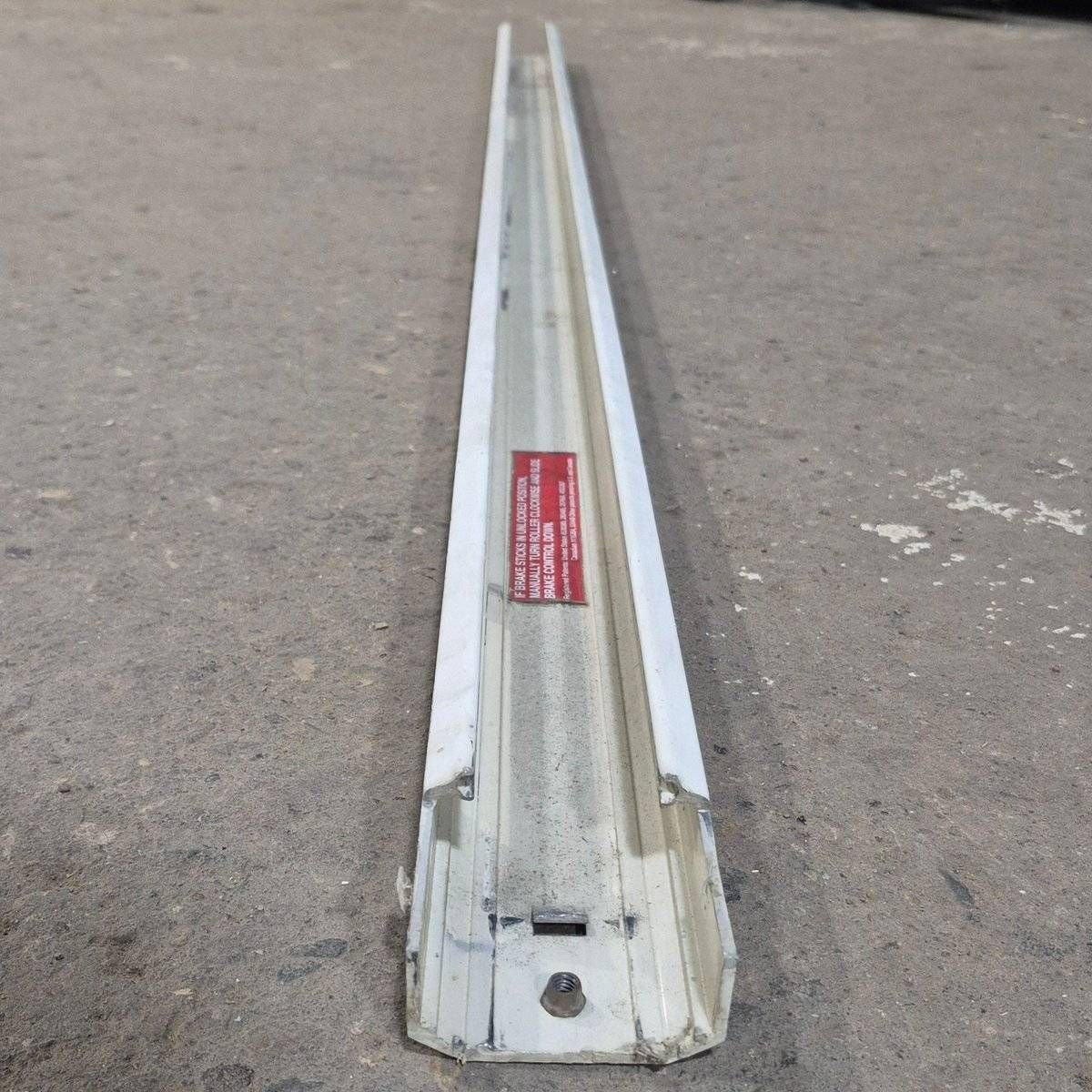 Used Carefree Upper Main Arm, Right (Front), Off-White, 66" - Spirit/ Fiesta - Image 8